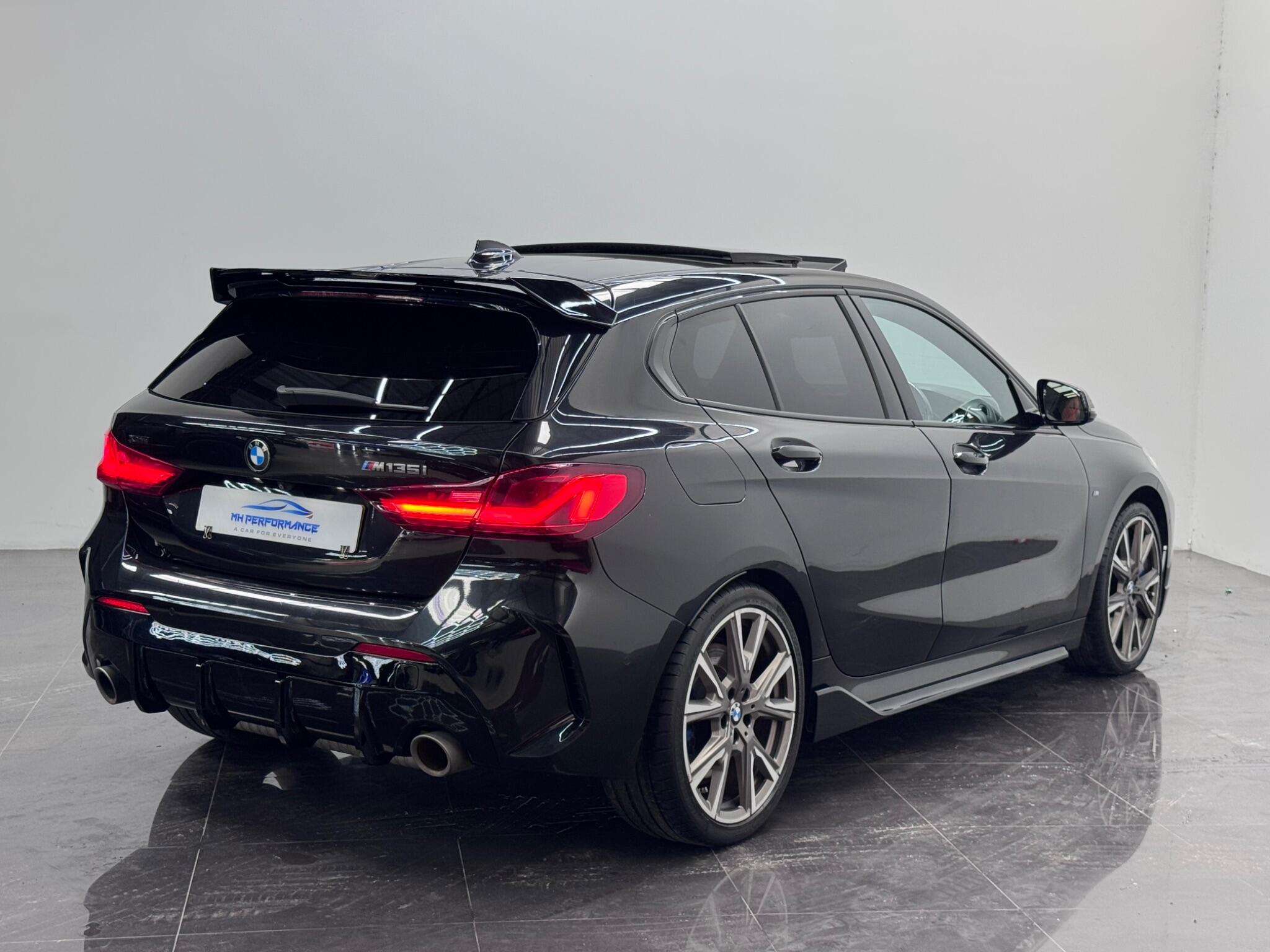 BMW 1 Series view 54