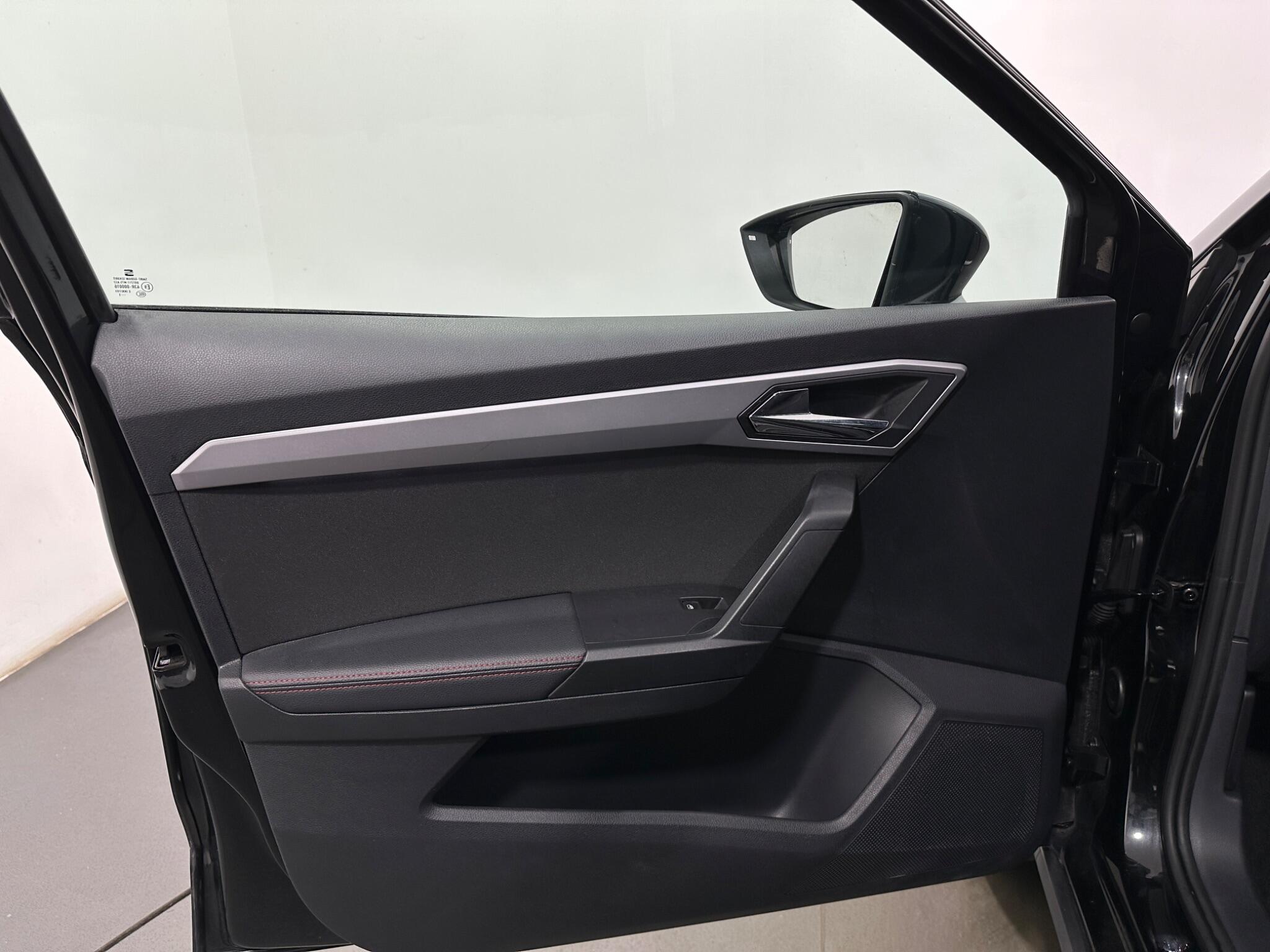 Seat Arona view 35