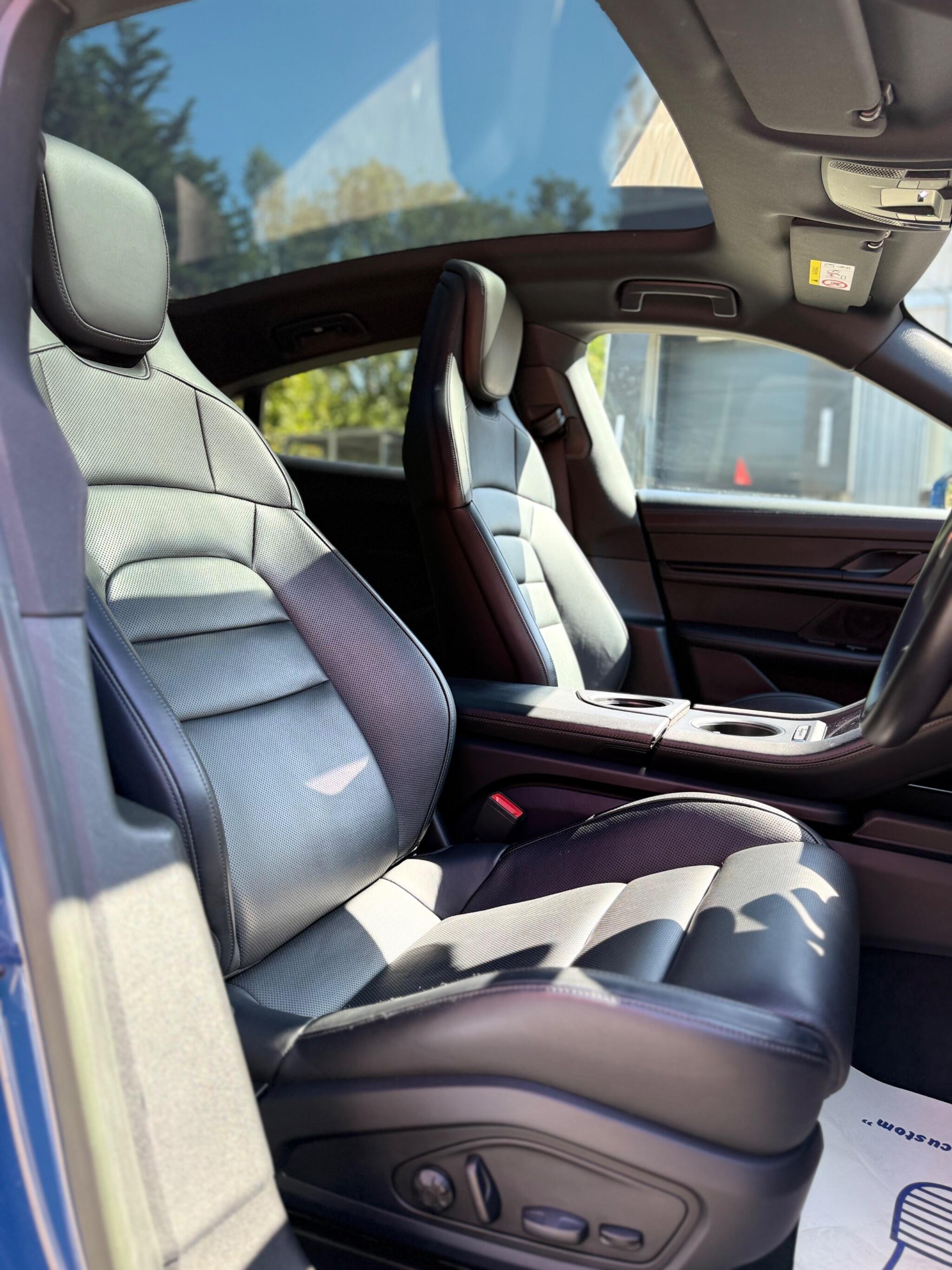 Porsche Taycan view 14