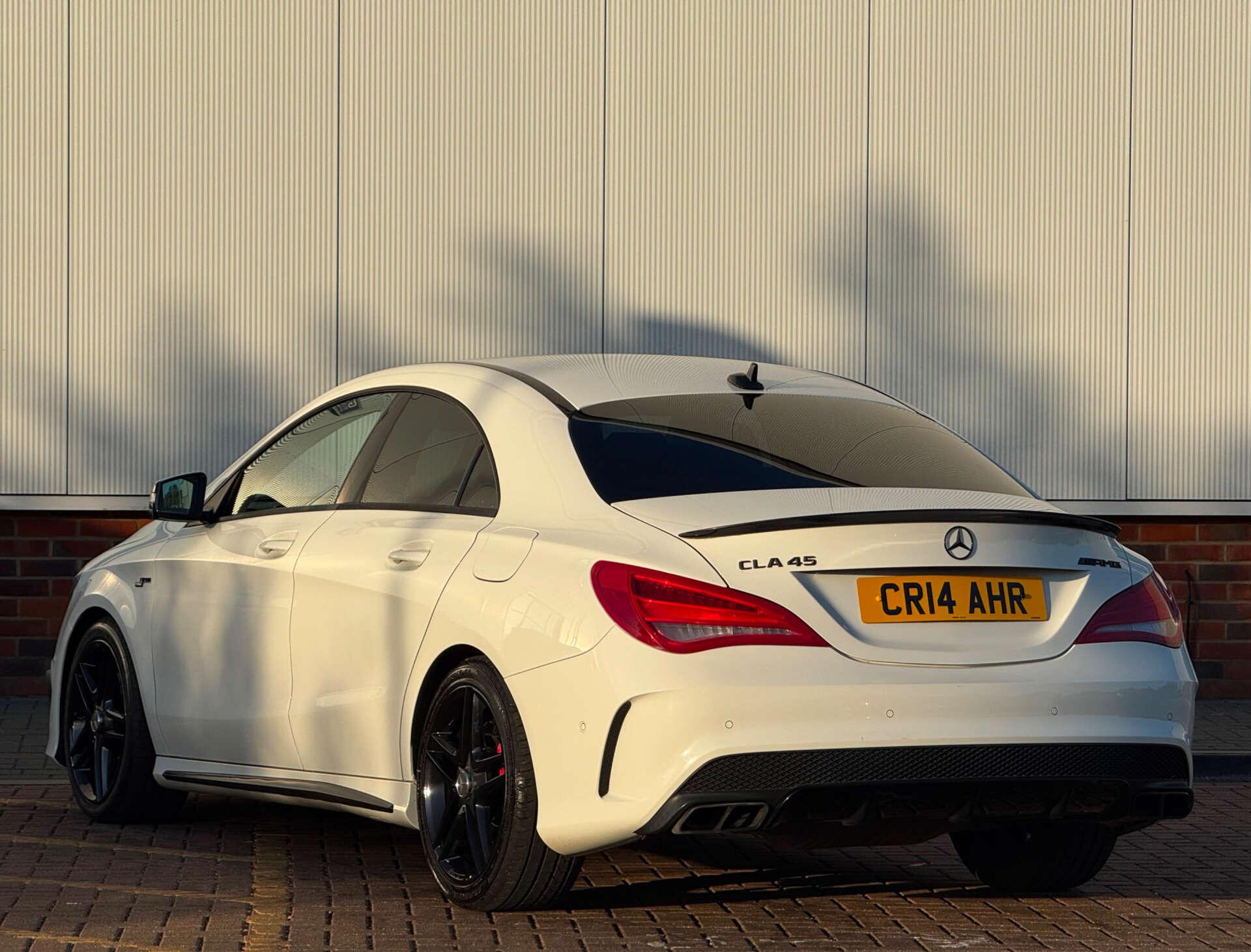 Mercedes-Benz Cla view 4