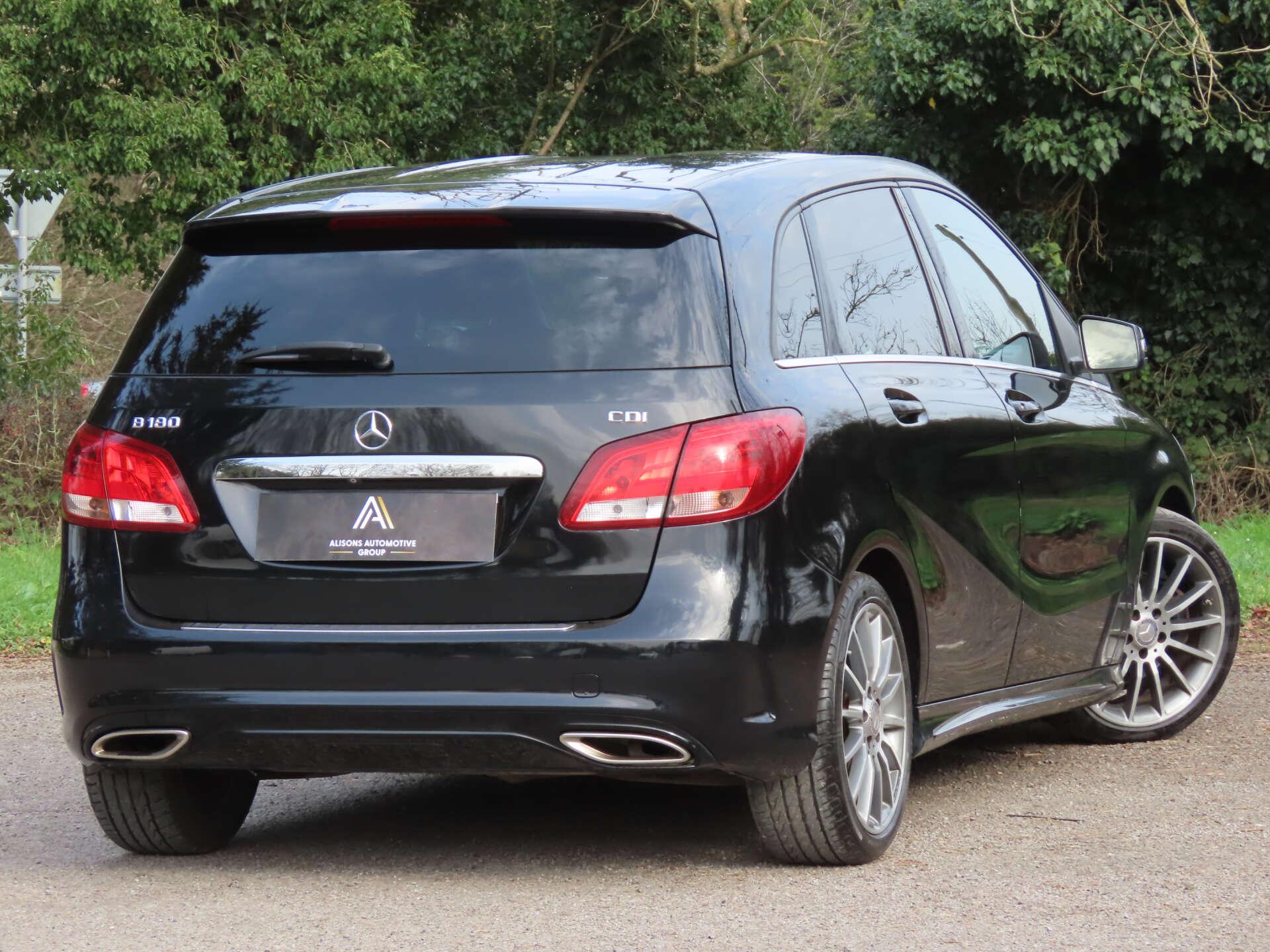 Mercedes-Benz B-Class view 4