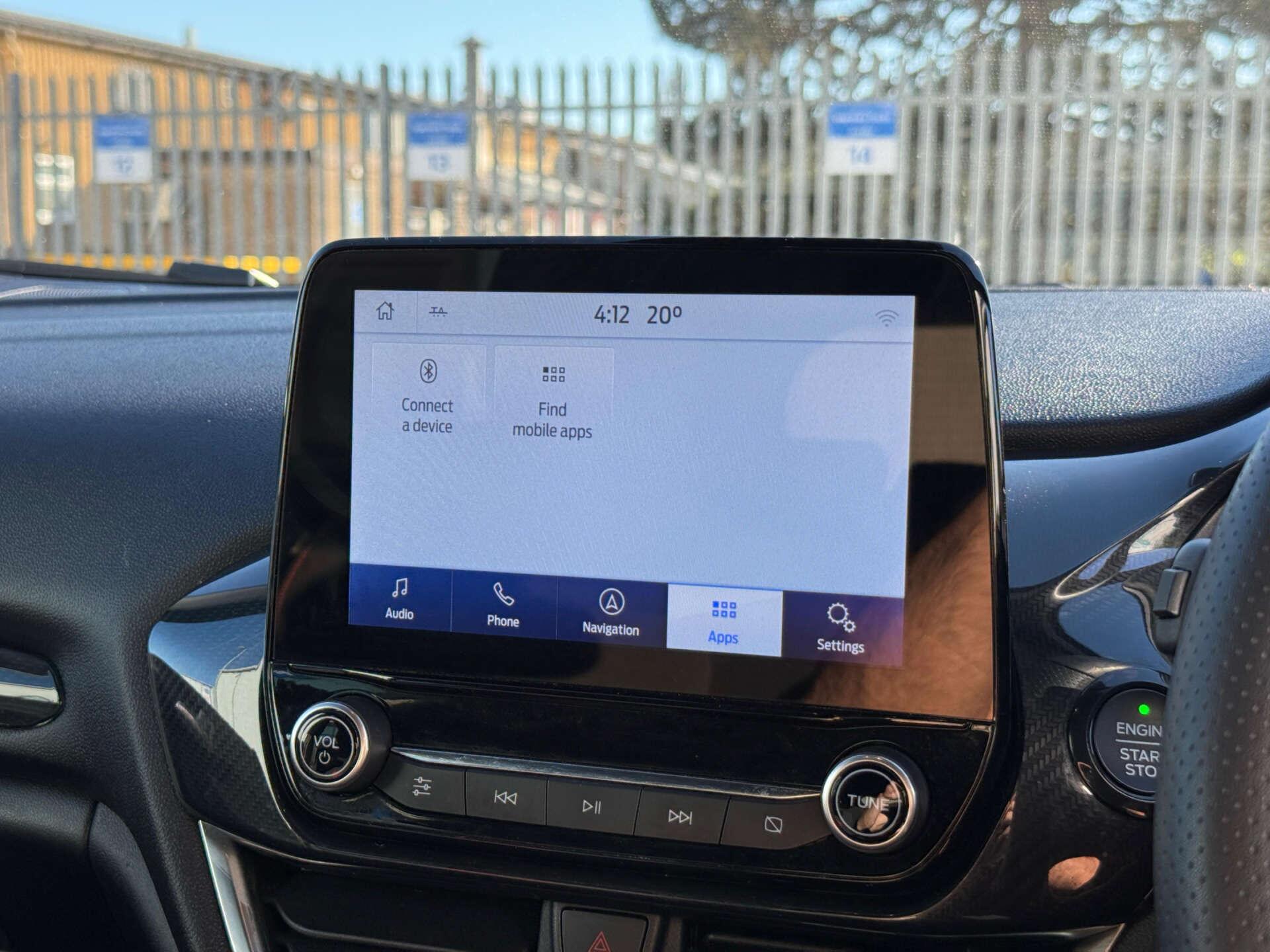 Ford Fiesta view 52