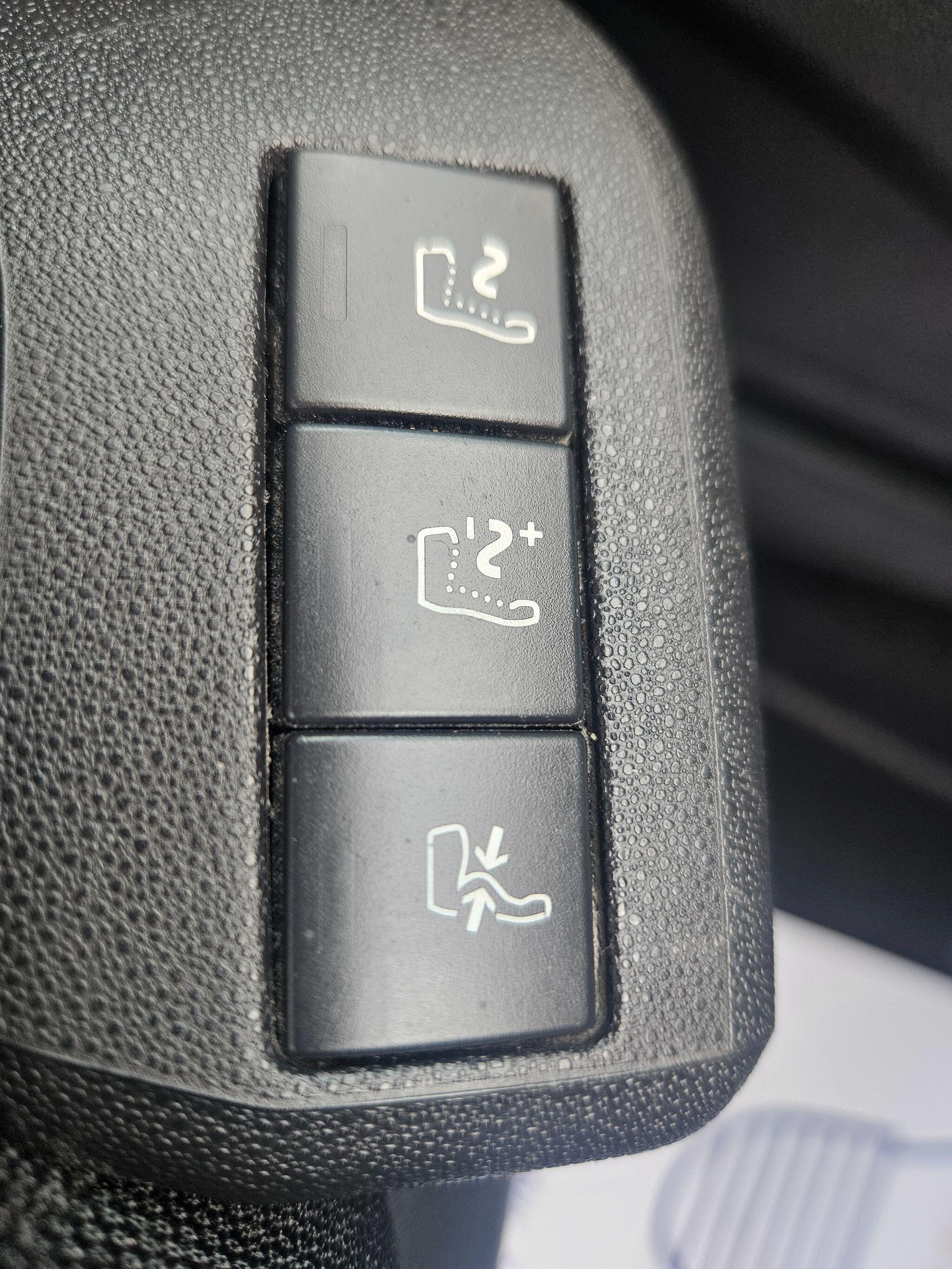 2019 Citroen Grand C4 SpaceTourer image 22