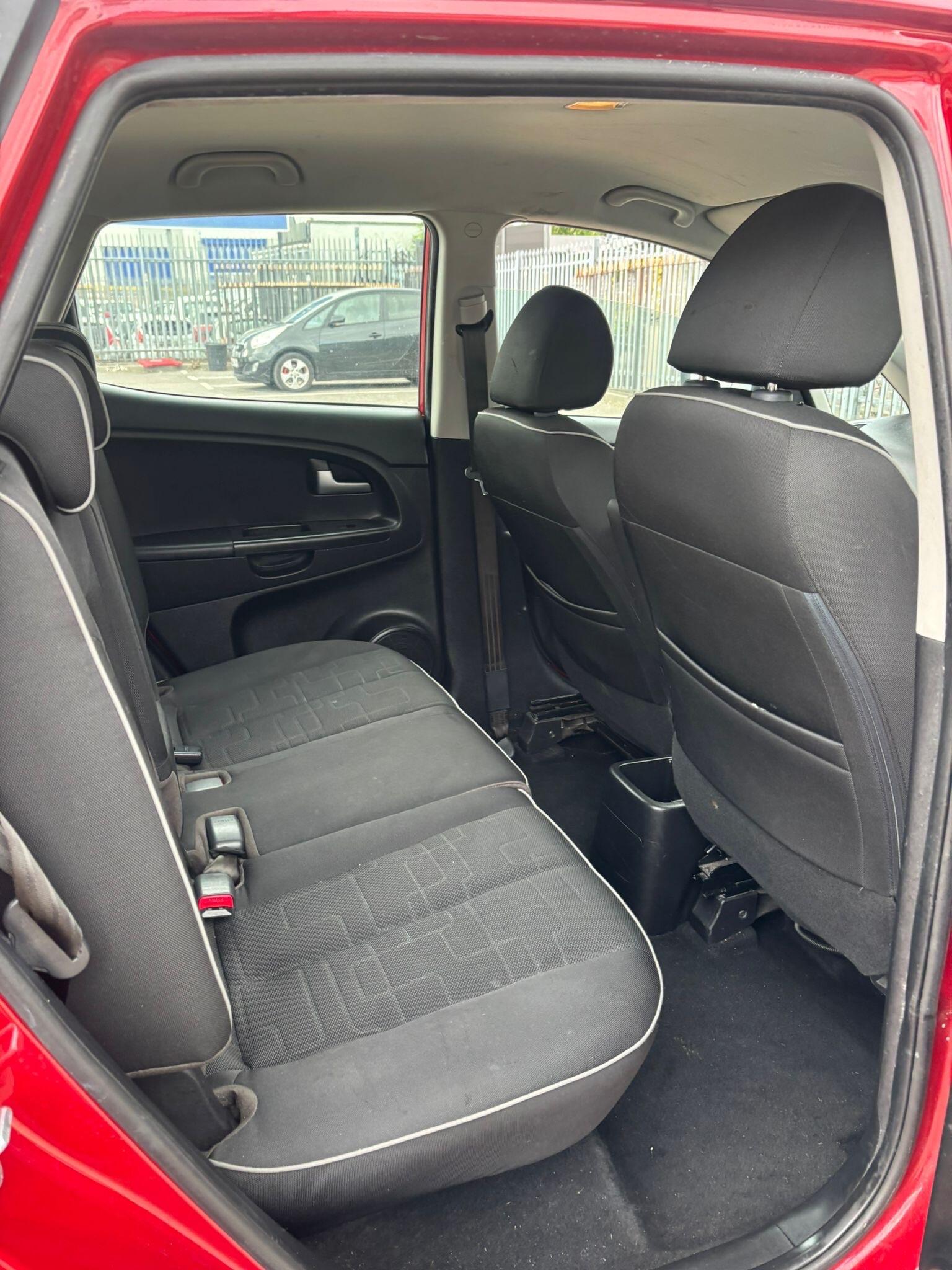 Kia Venga view 25