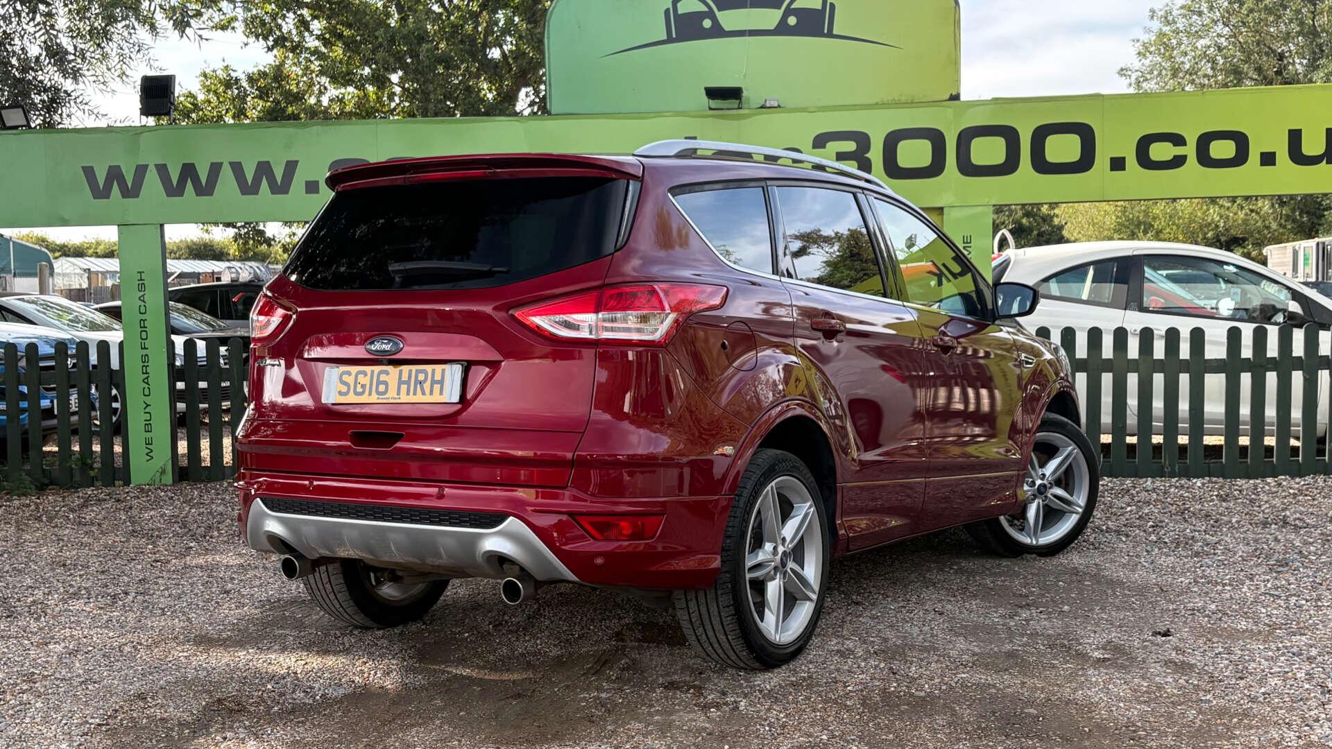 Ford Kuga view 4