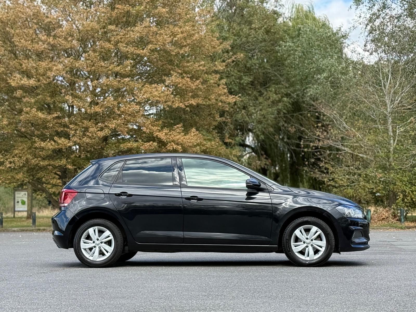 Volkswagen Polo view 11