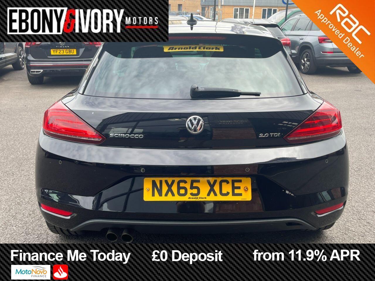 Volkswagen Scirocco view 4