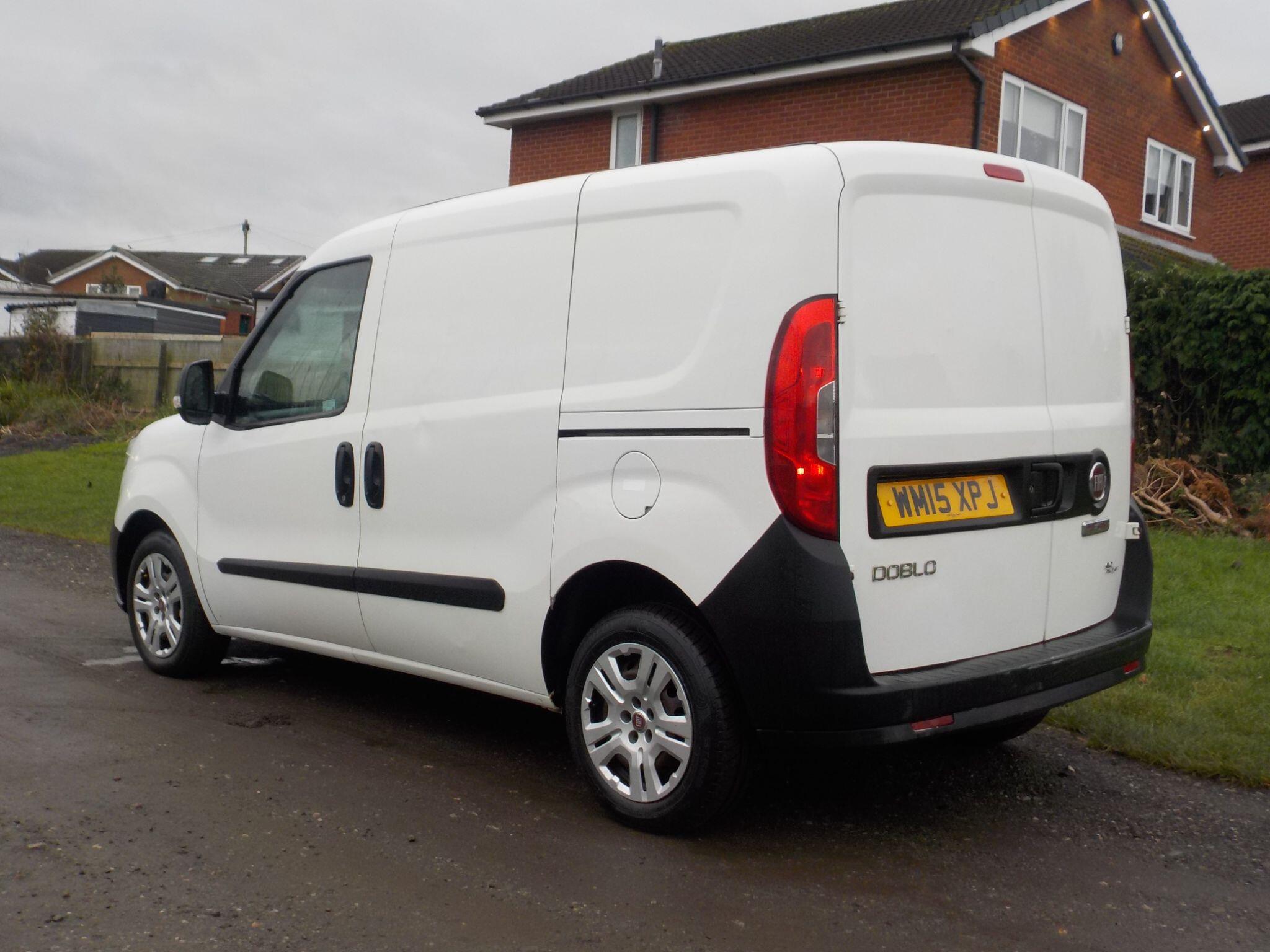 Fiat Doblo 1.3 JTD MultiJet 16v L1 H1 4dr