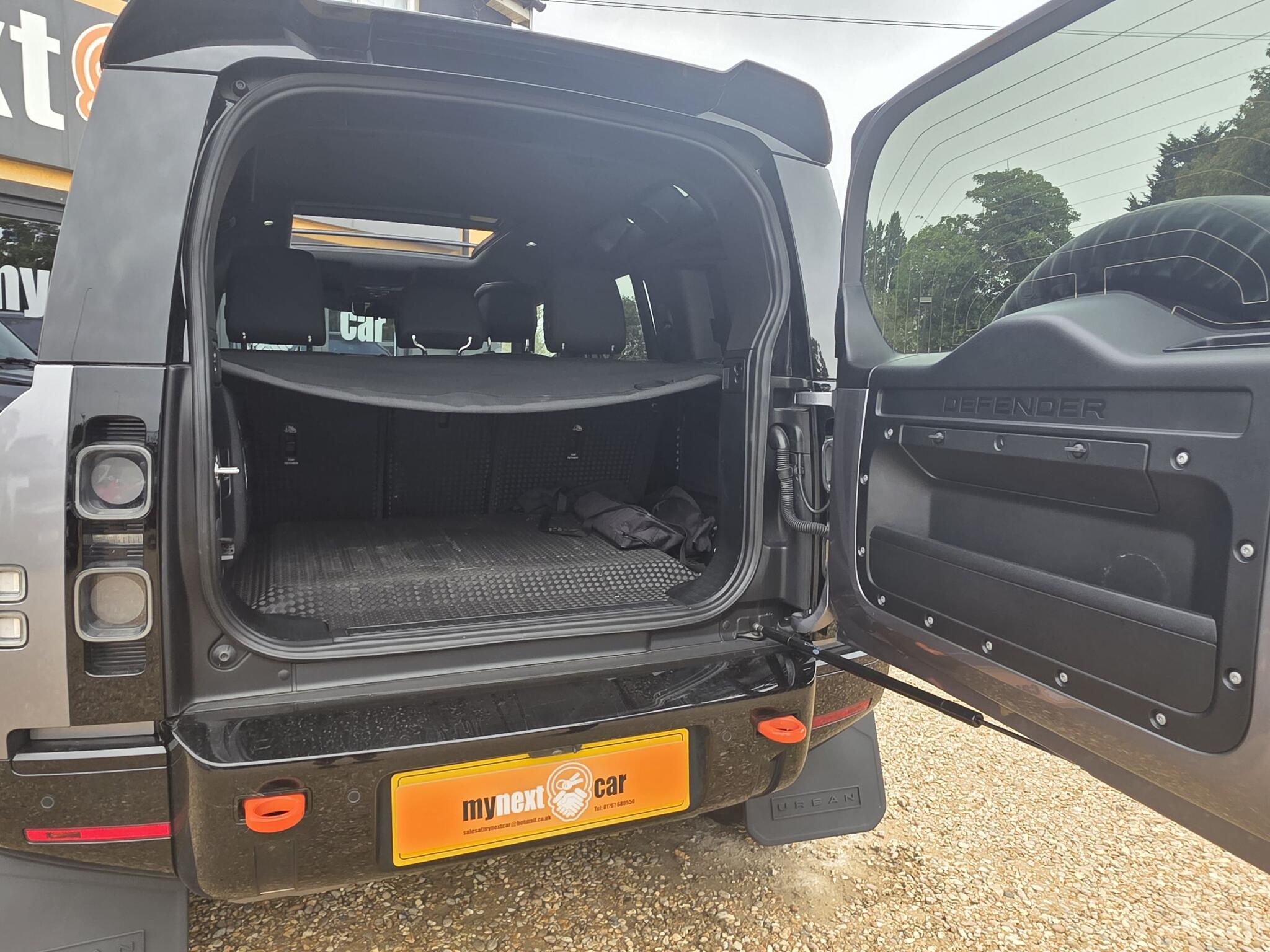 Land Rover Defender view 10