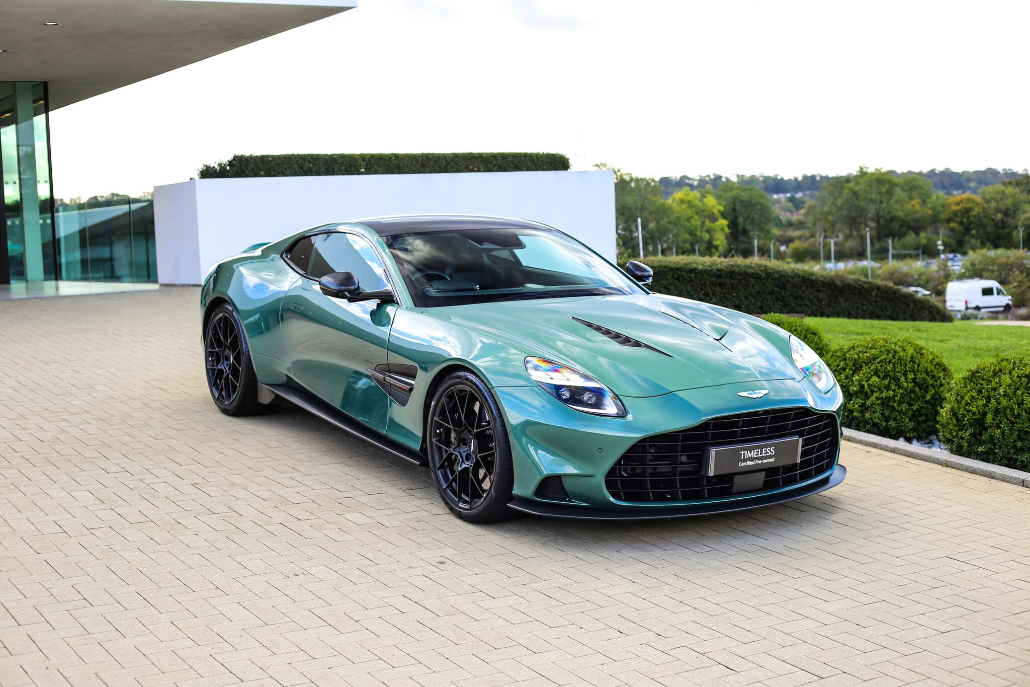 Aston Martin Vanquish