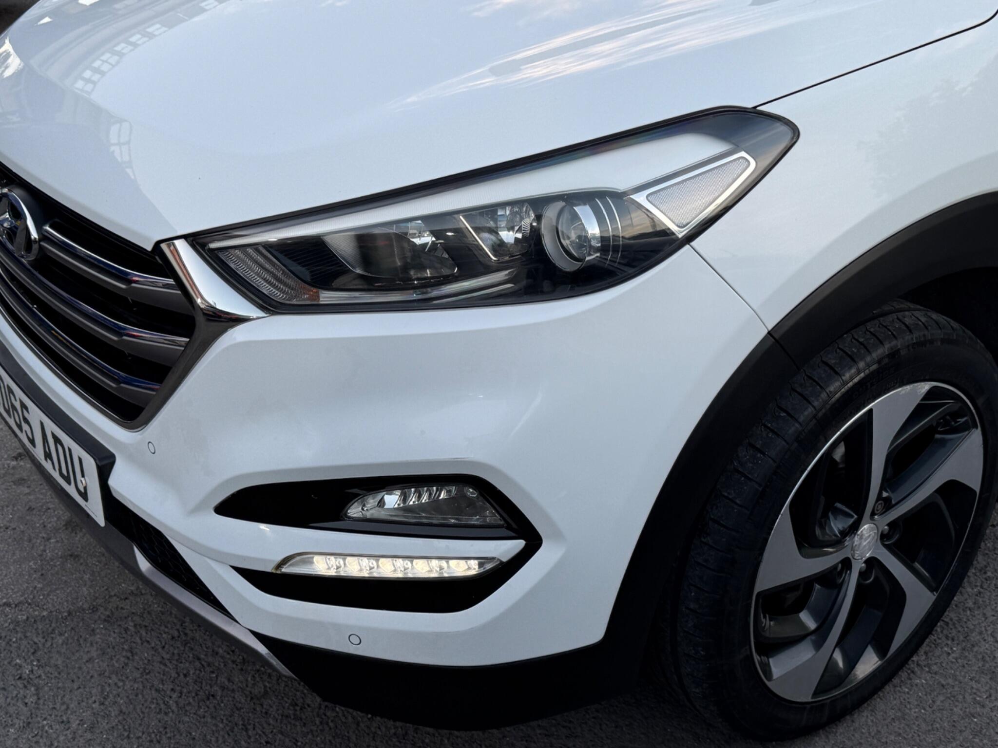 Hyundai TUCSON - Image 23