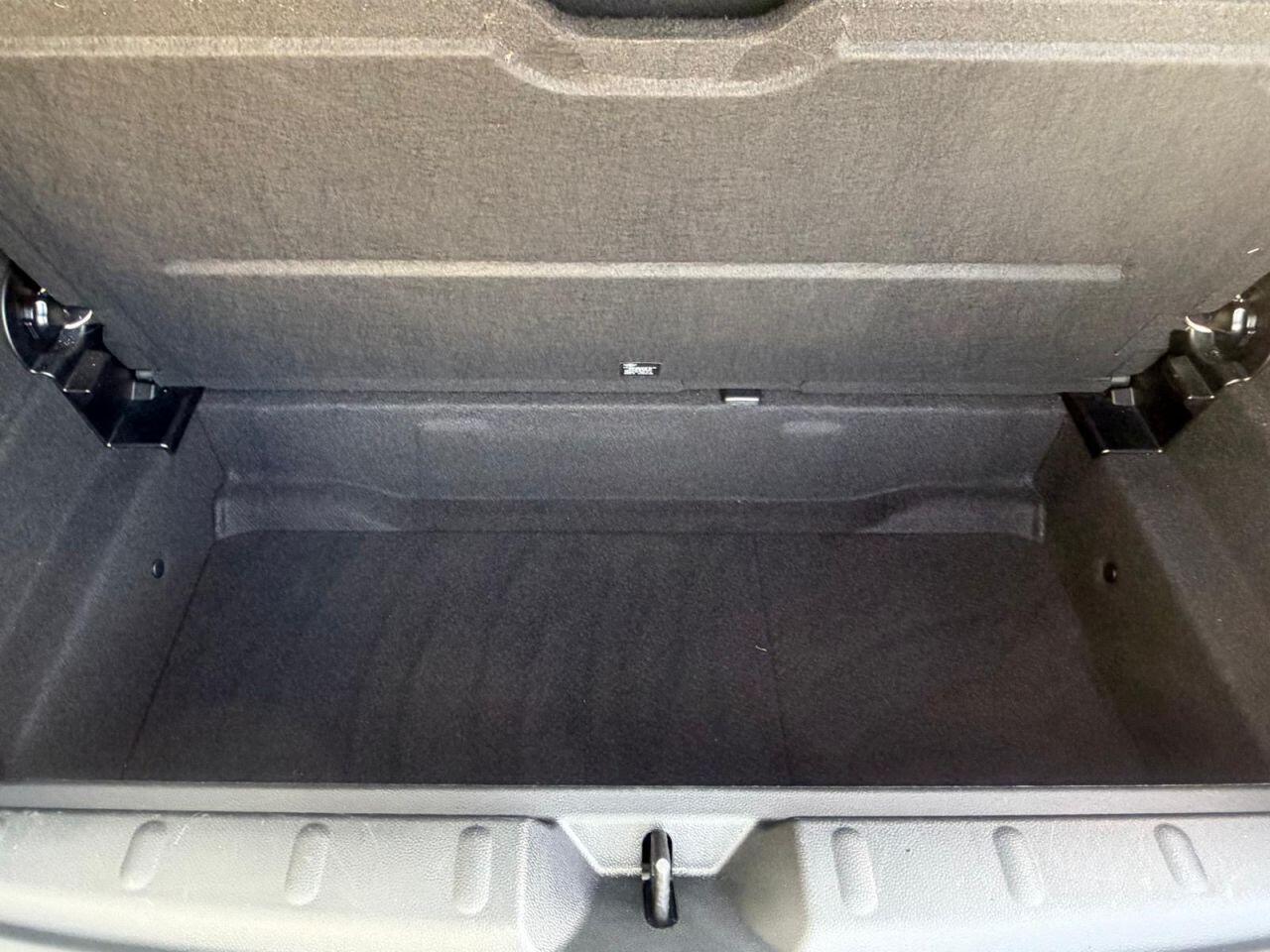 Mini Hatch view 35