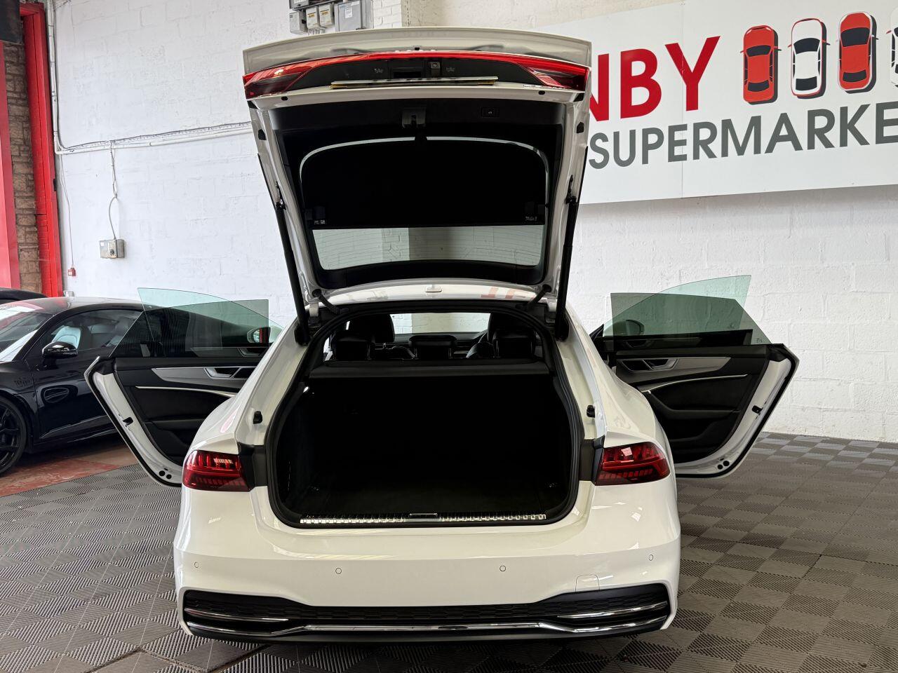 Audi A7 view 15