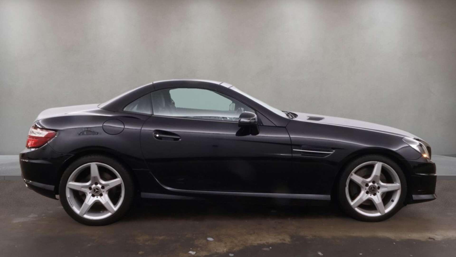 Mercedes-Benz SLK view 9