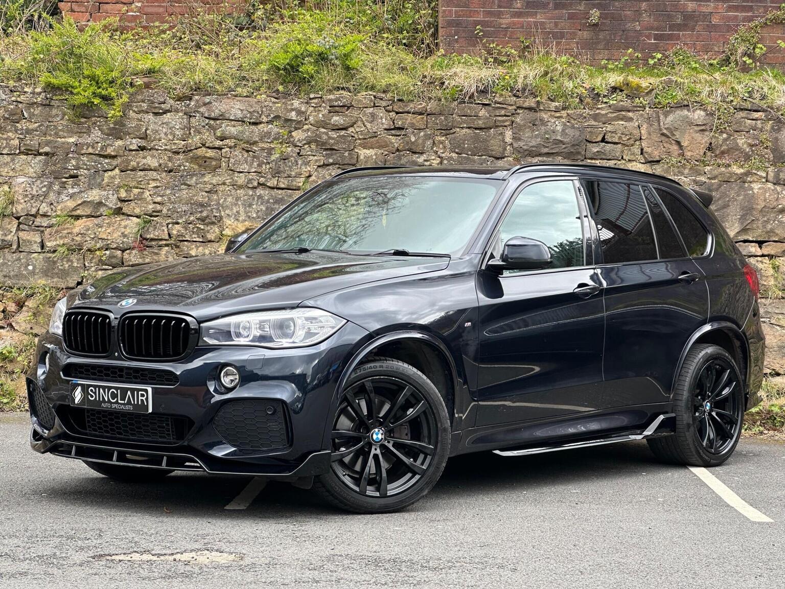BMW X5 view 3