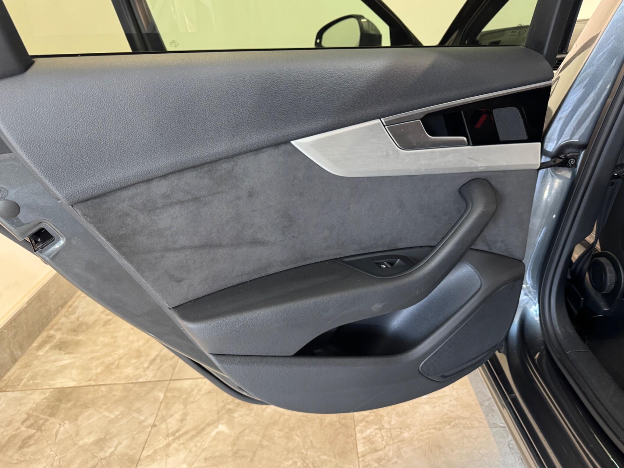 Audi A4 view 66