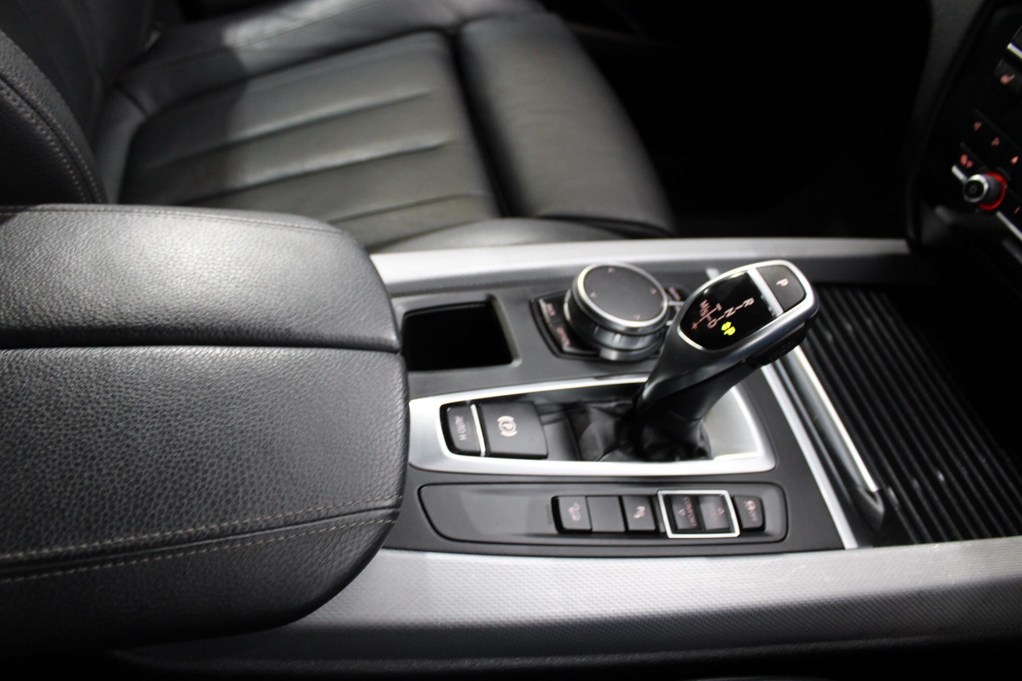 BMW X5 view 31
