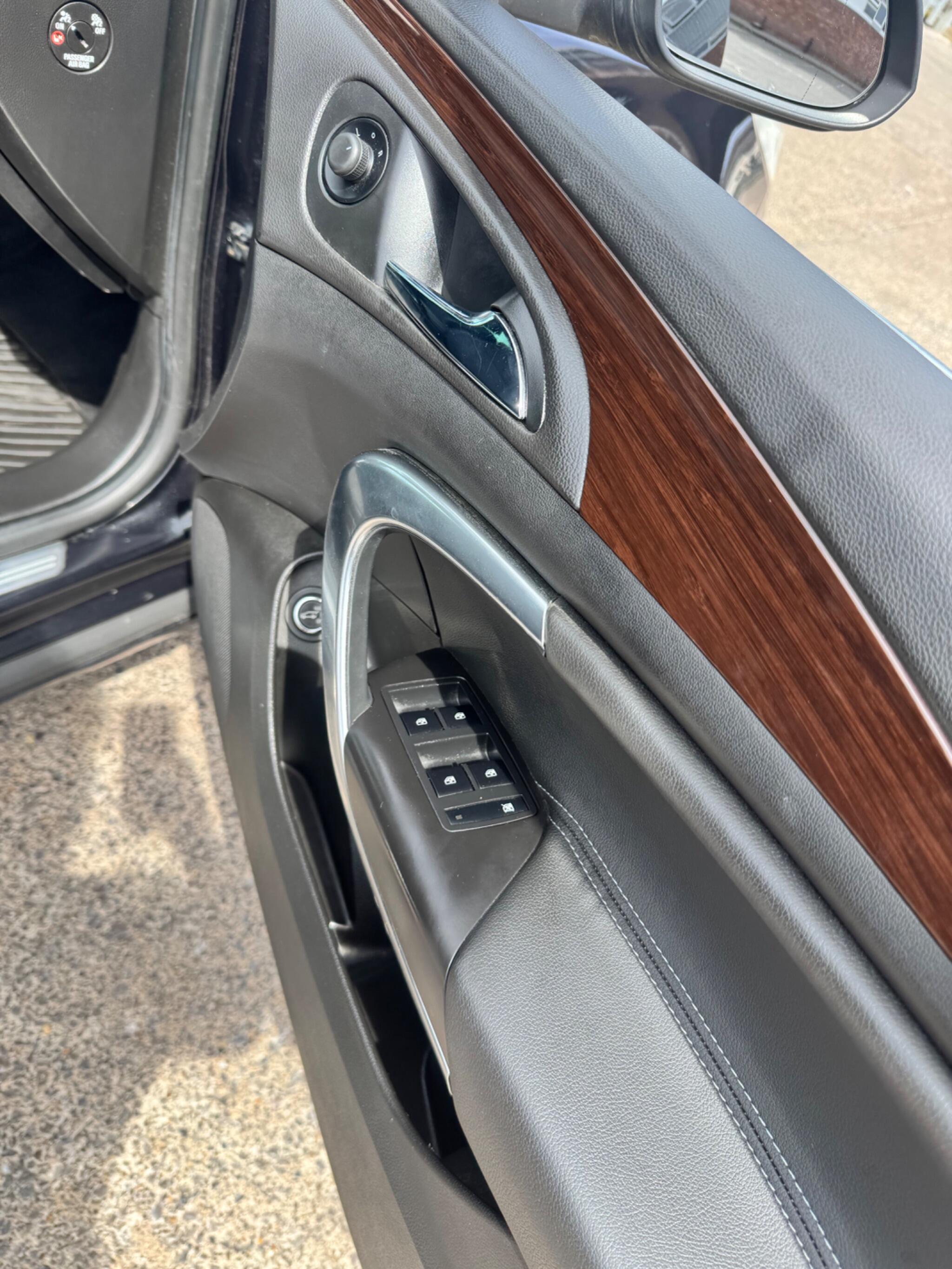 Vauxhall Insignia view 35