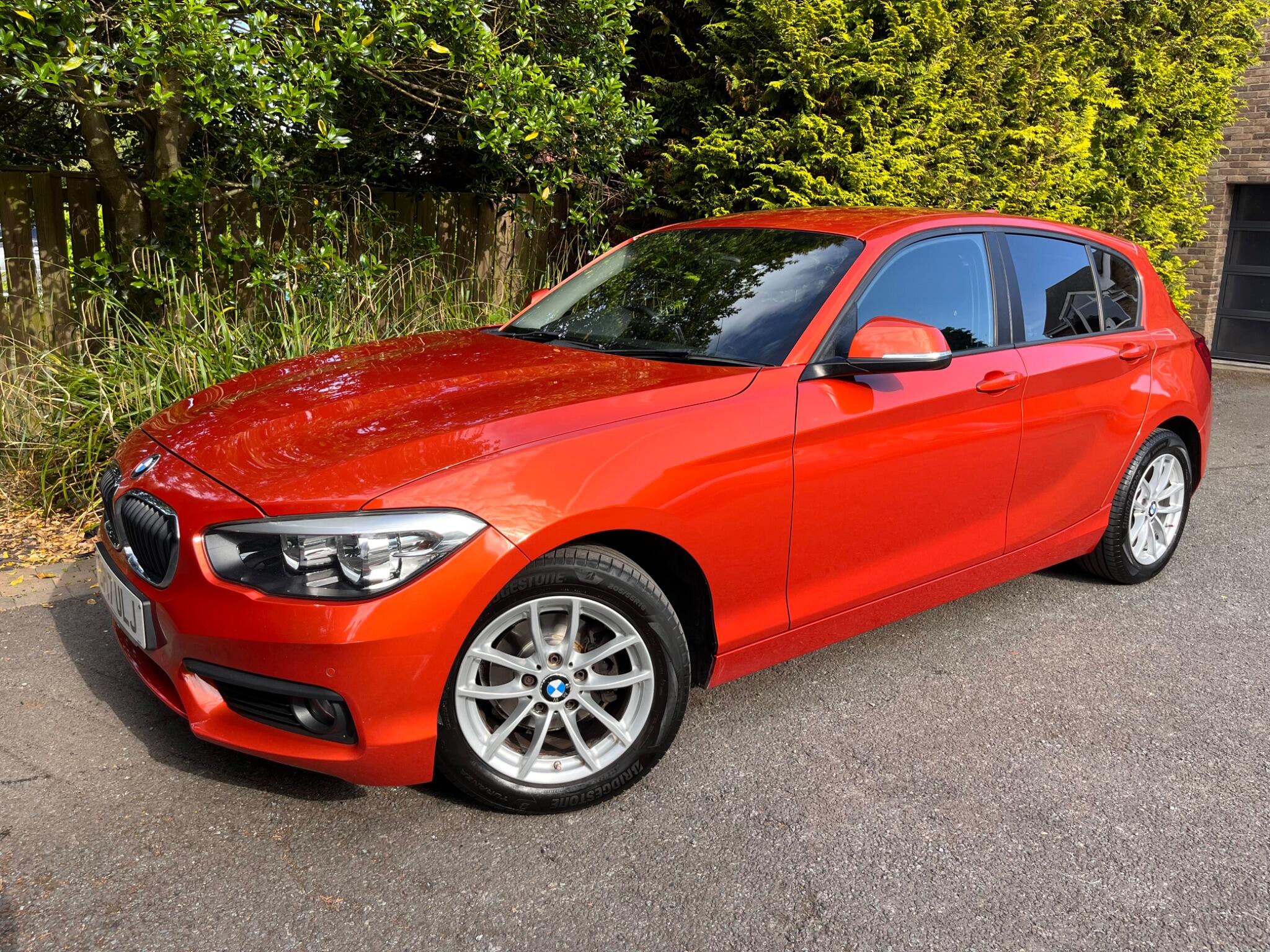 BMW 1 Series view 5