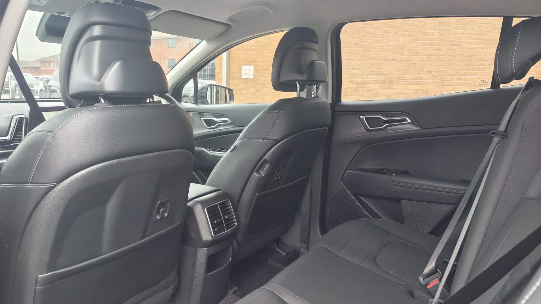Kia Sportage view 27