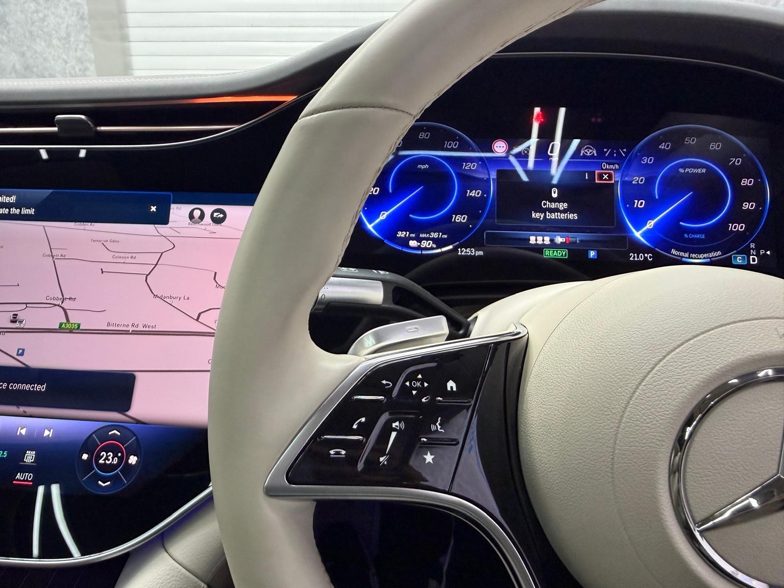 Mercedes-Benz Eqs view 12