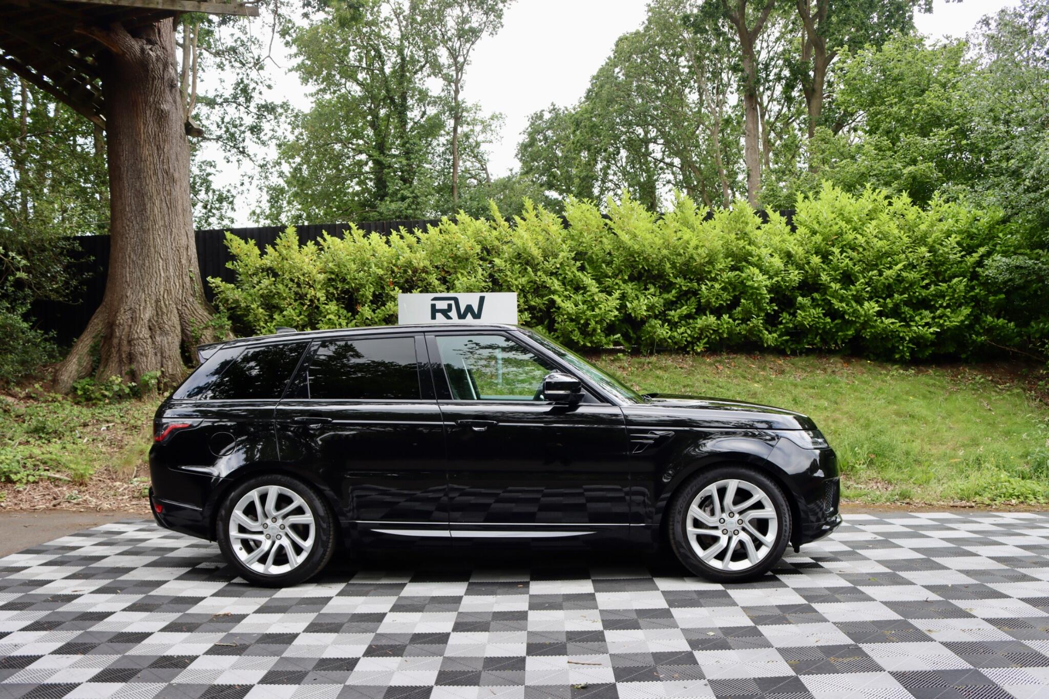 Land Rover Range Rover Sport view 13