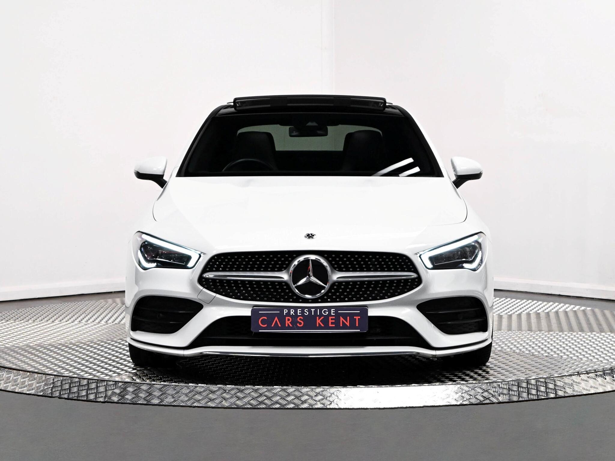Mercedes-Benz Cla view 18