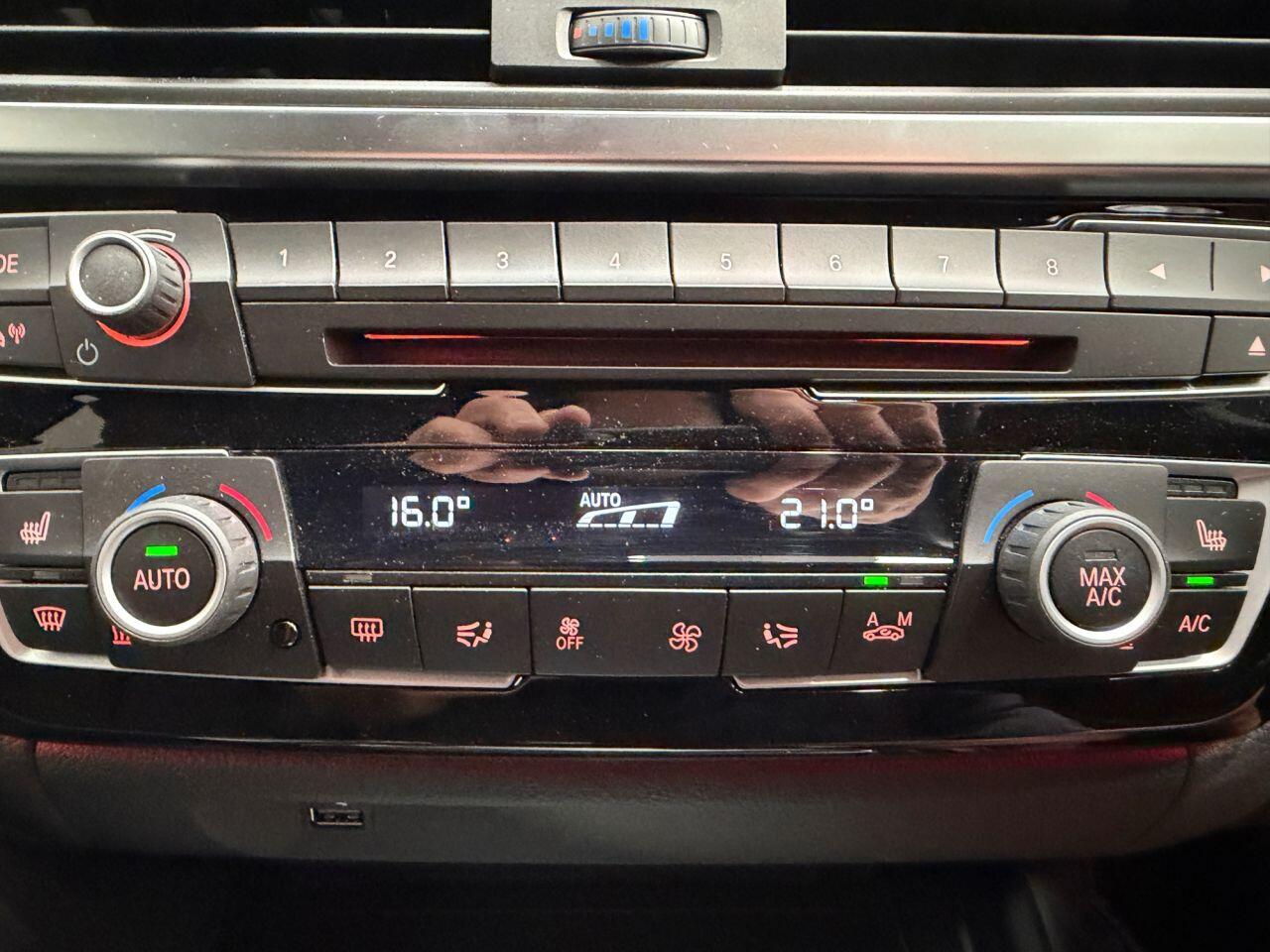 BMW 3 Series view 37