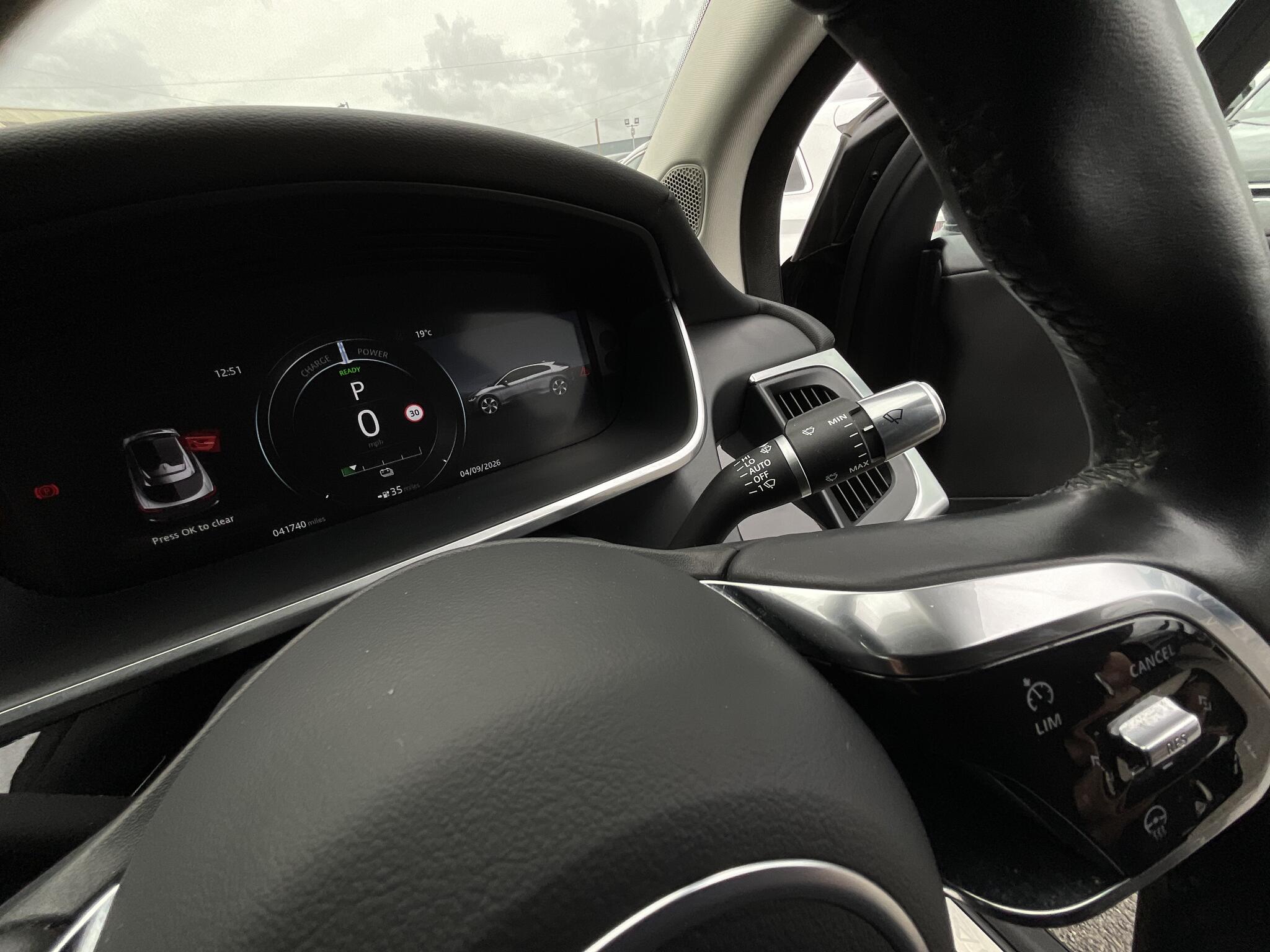 Jaguar I-Pace view 25