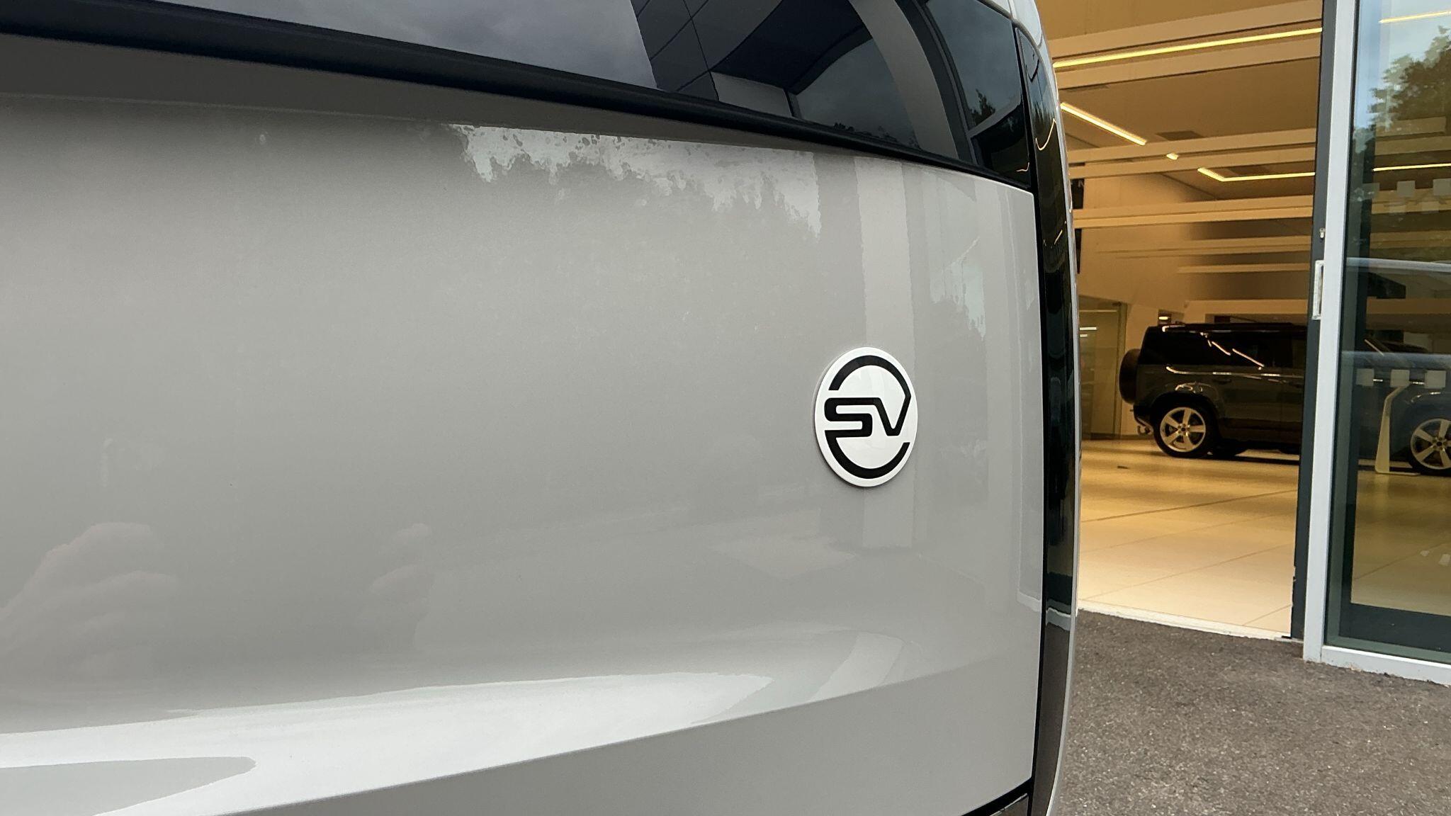Land Rover Range Rover view 37