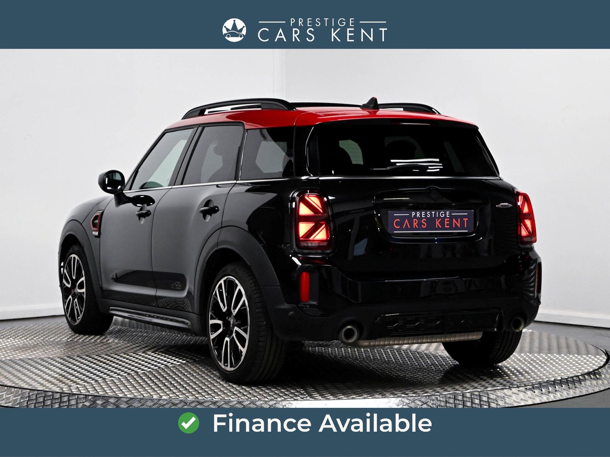 MINI Countryman view 3