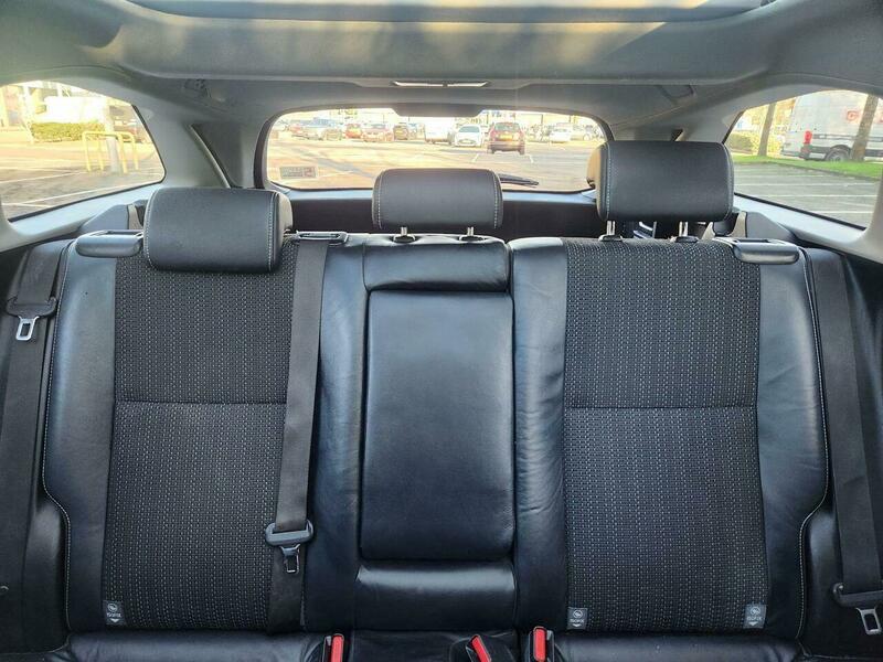 2014 Toyota Auris 1.8 VVT-h Excel Touring Sports CVT Euro 5 (s/s) 5dr • 104,000 miles image 42