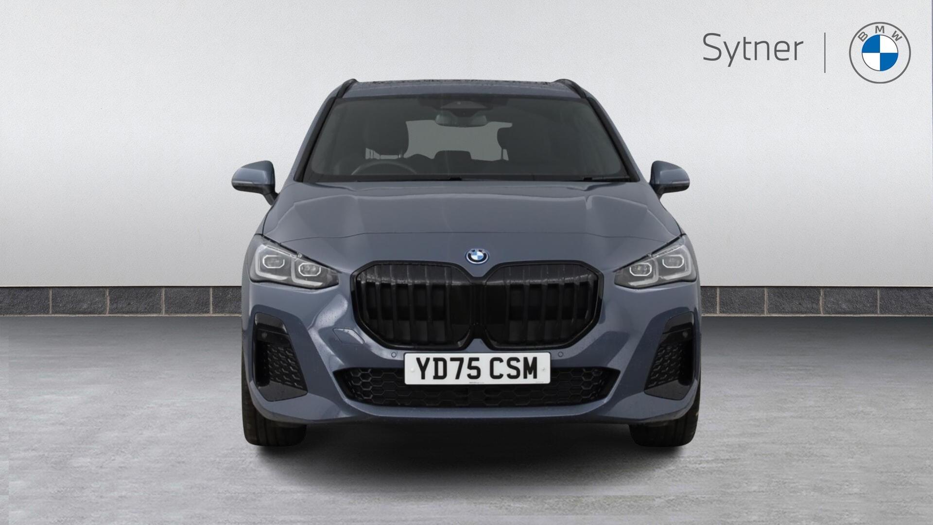 BMW 2 Series view 16