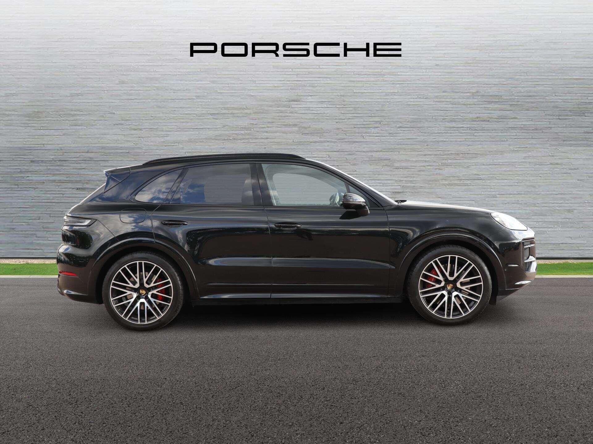 Porsche Cayenne view 2