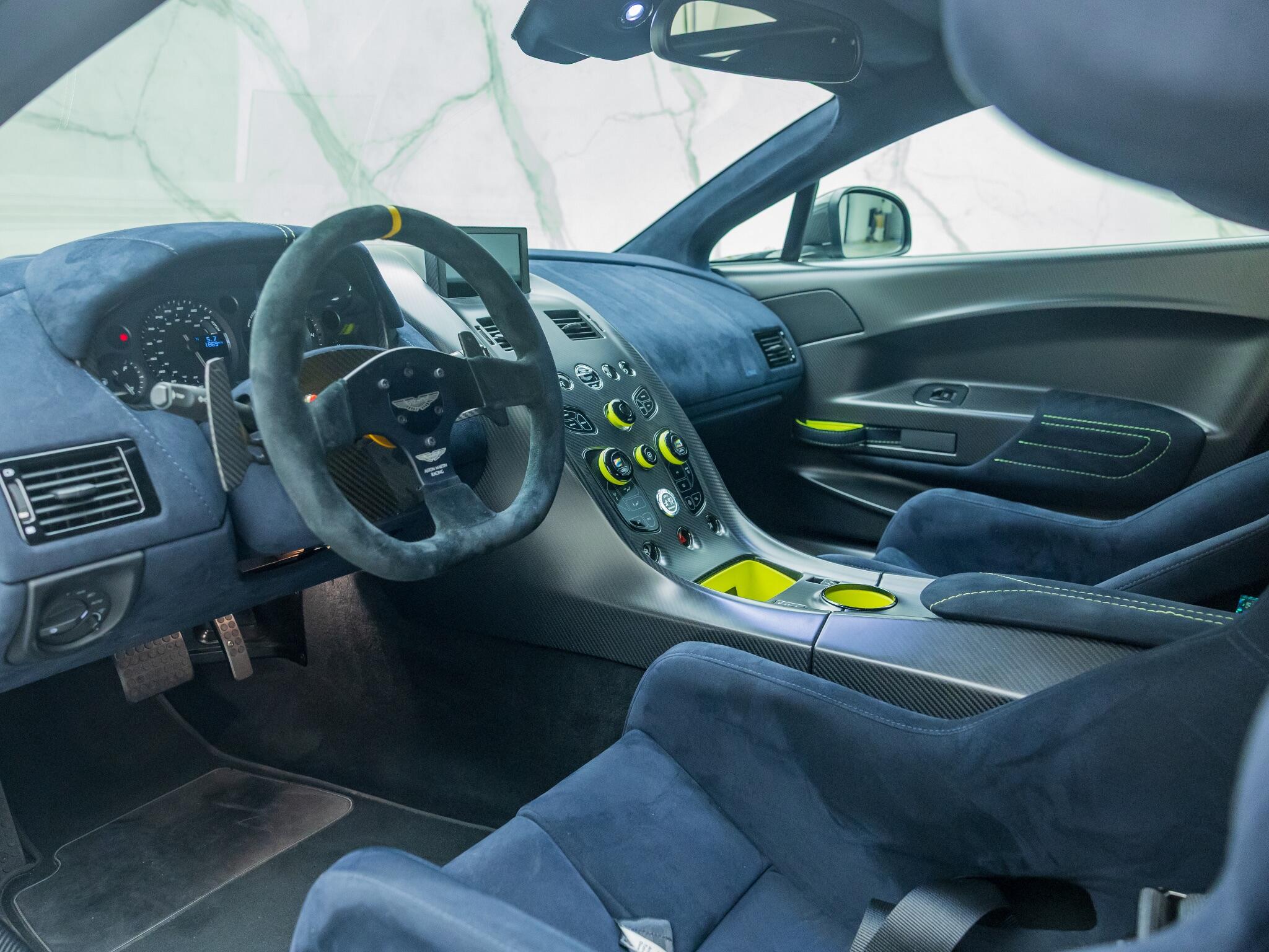 Aston Martin Vantage view 14
