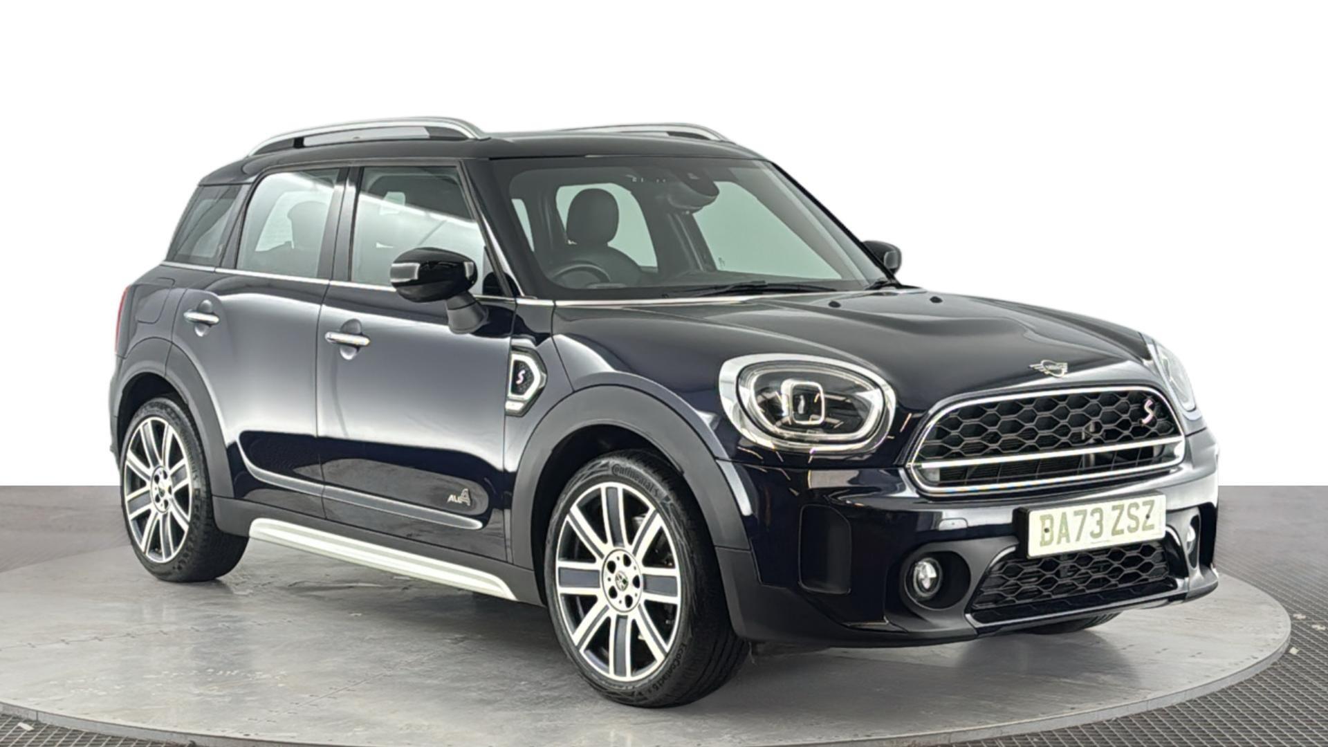 MINI Countryman view 2
