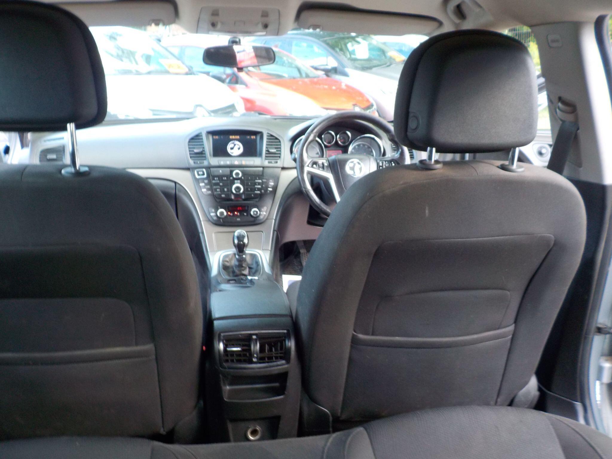Vauxhall Insignia 2.0 CDTi ecoFLEX Tech Line Euro 5 (s/s) 5dr