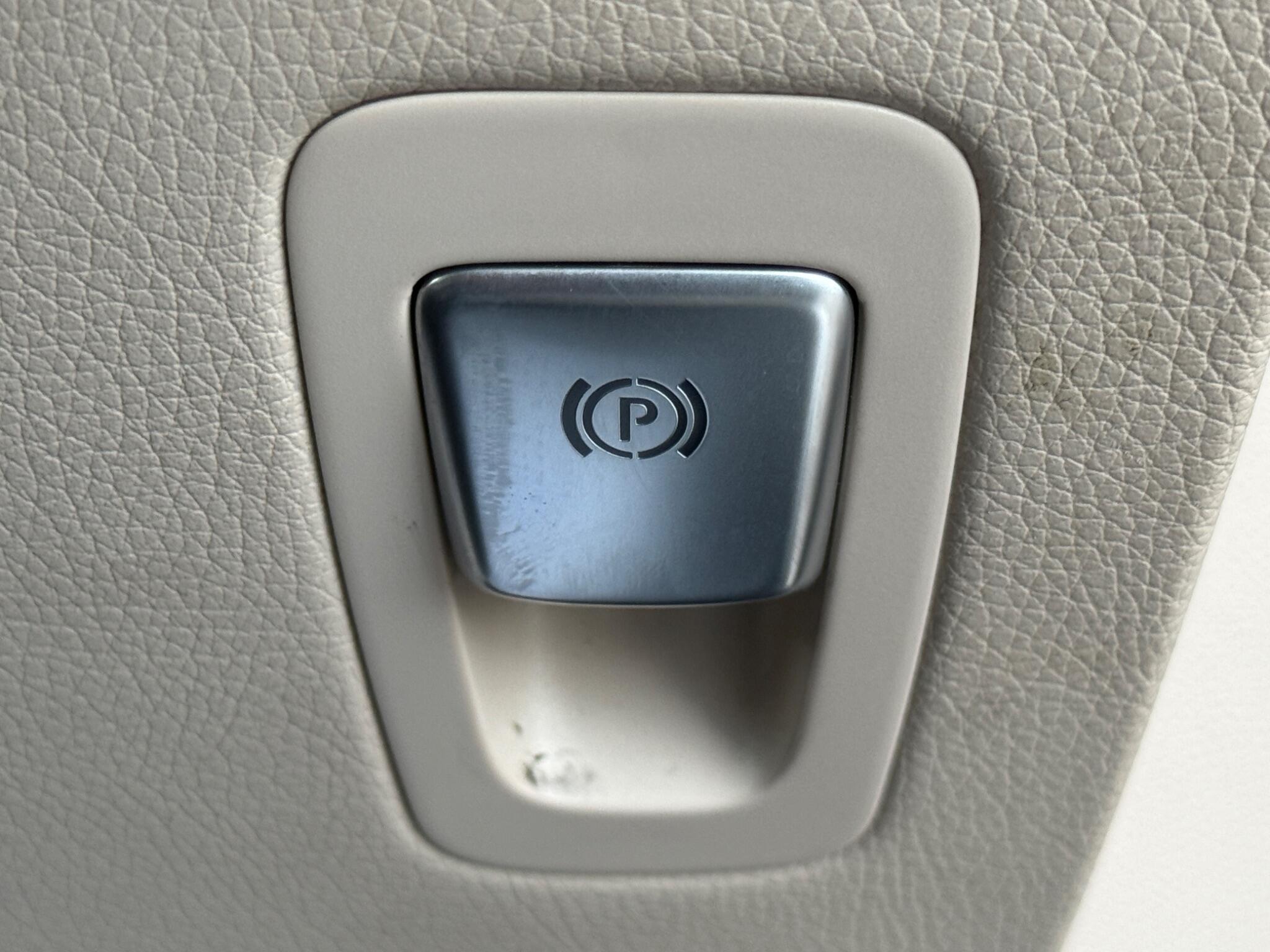 Mercedes-Benz GLC - Image 71