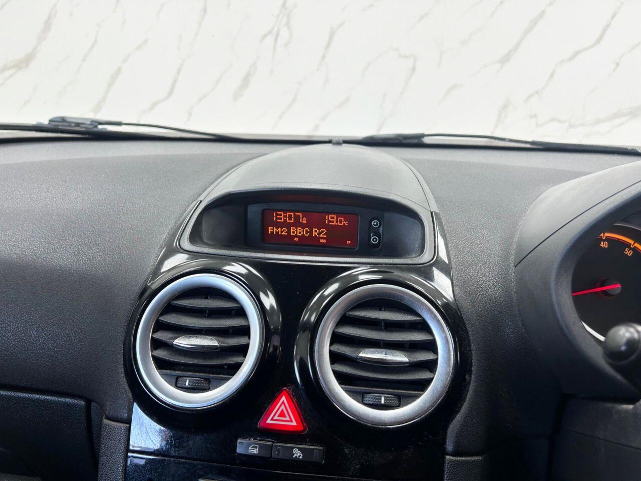 Vauxhall Corsa view 16