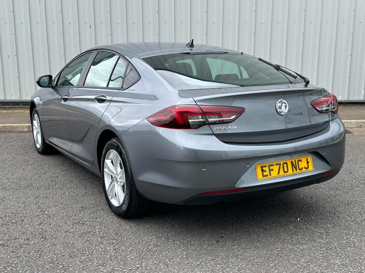 Vauxhall Insignia view 34
