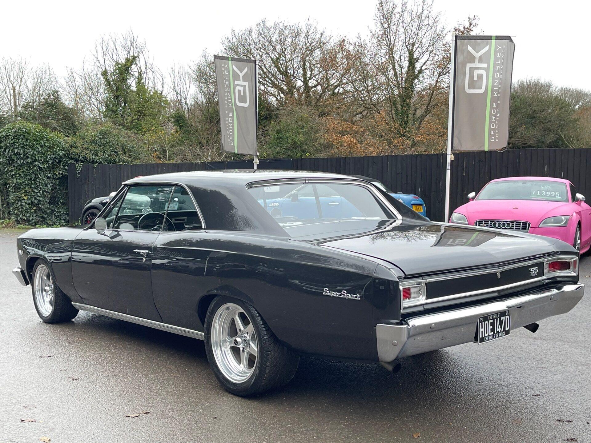 Chevrolet Chevelle view 7
