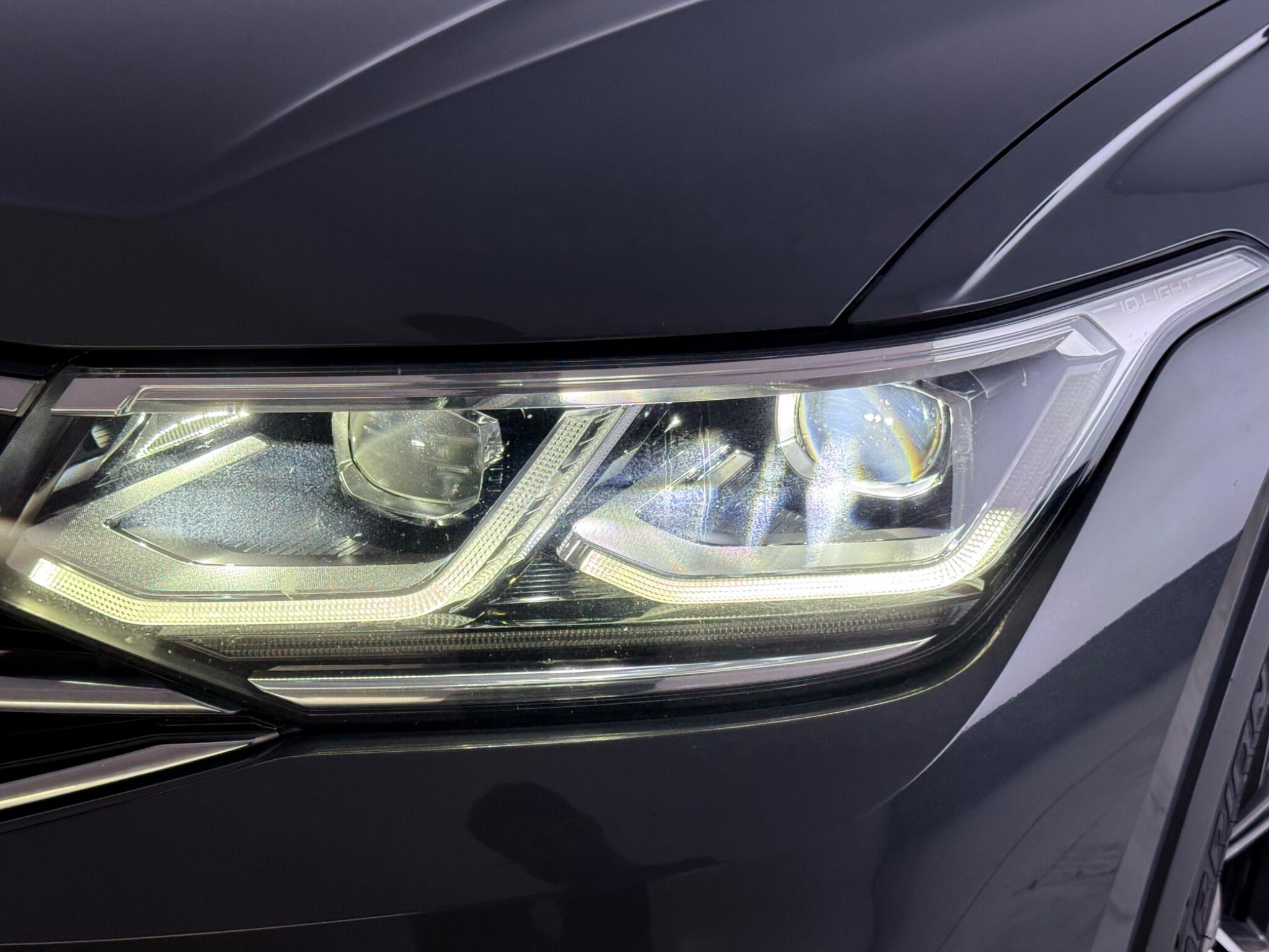 Volkswagen Tiguan view 11