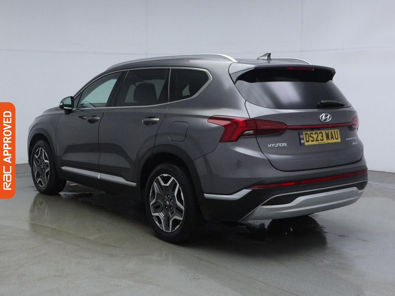 Hyundai Santa FE view 5