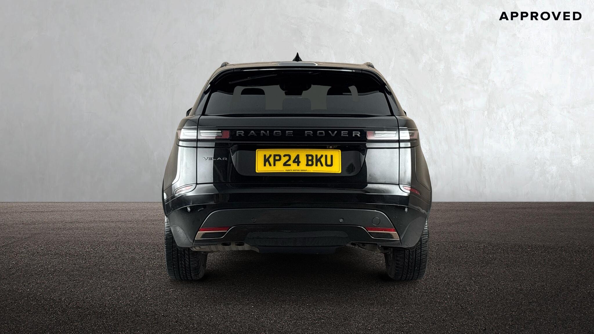 Land Rover Range Rover Velar view 6