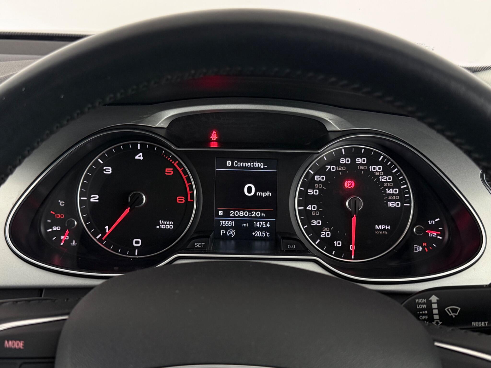 Audi A4 view 15