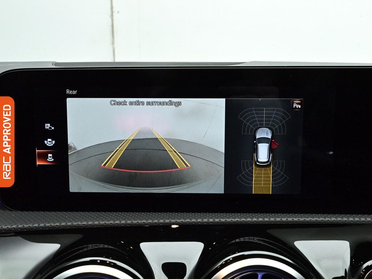 Mercedes-Benz Cla view 18