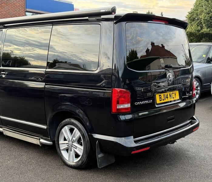 Volkswagen Caravelle view 15