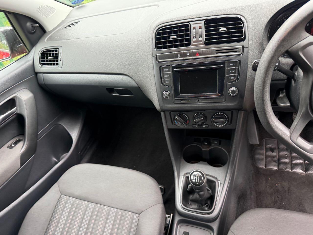 Volkswagen Polo view 19