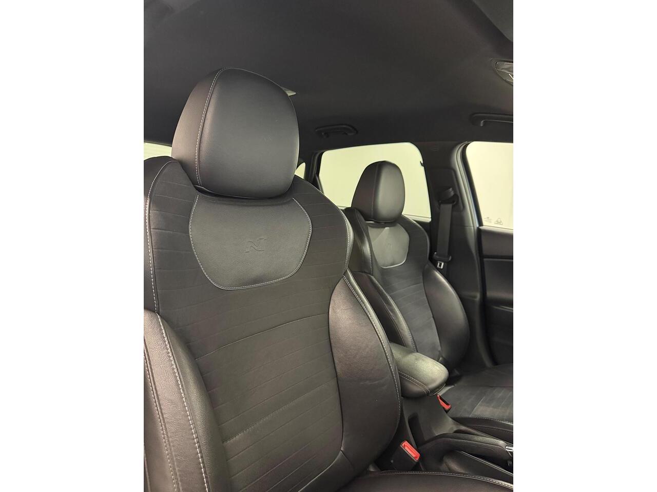 Hyundai i30 view 9
