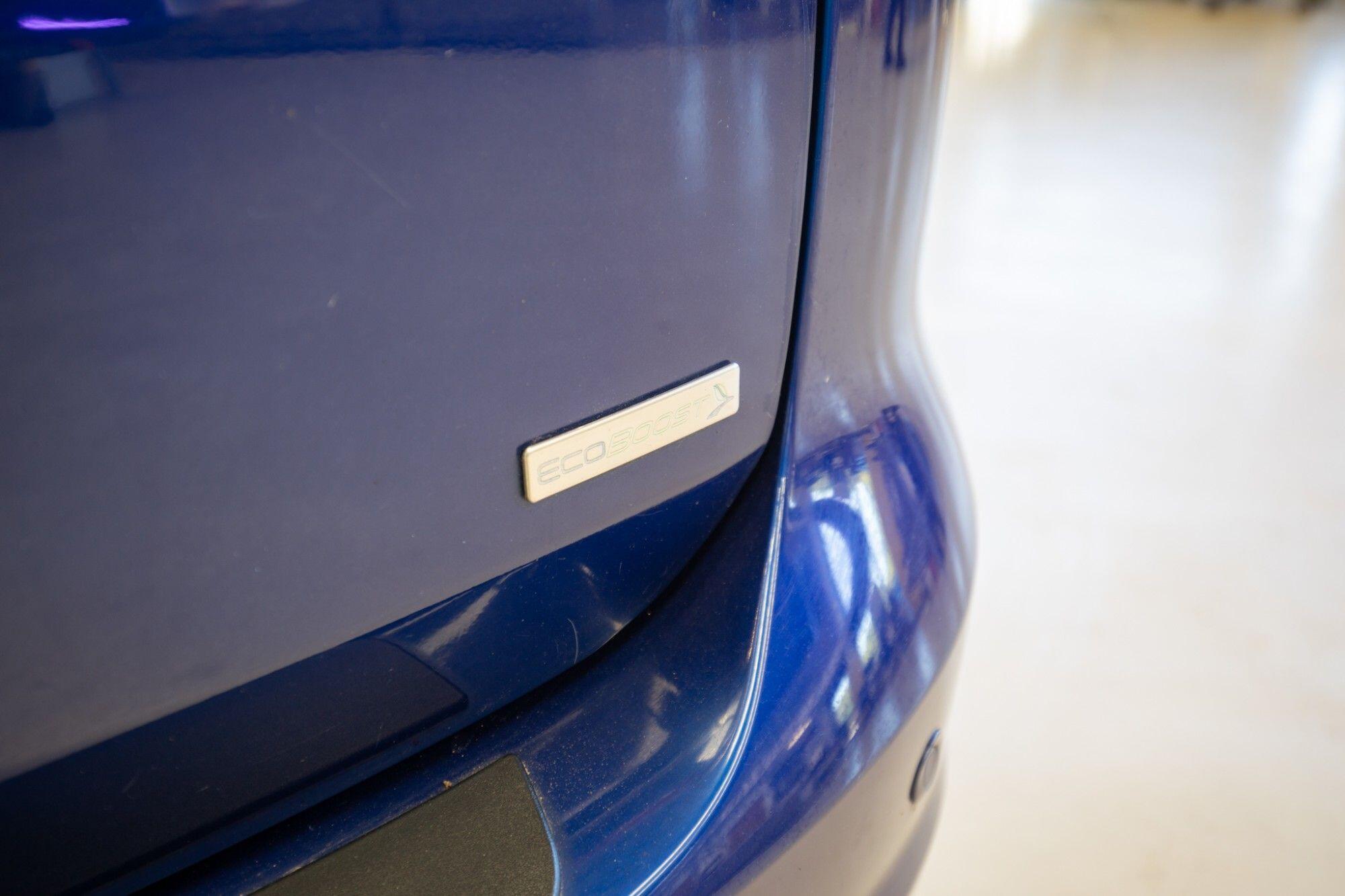Ford C-Max view 8